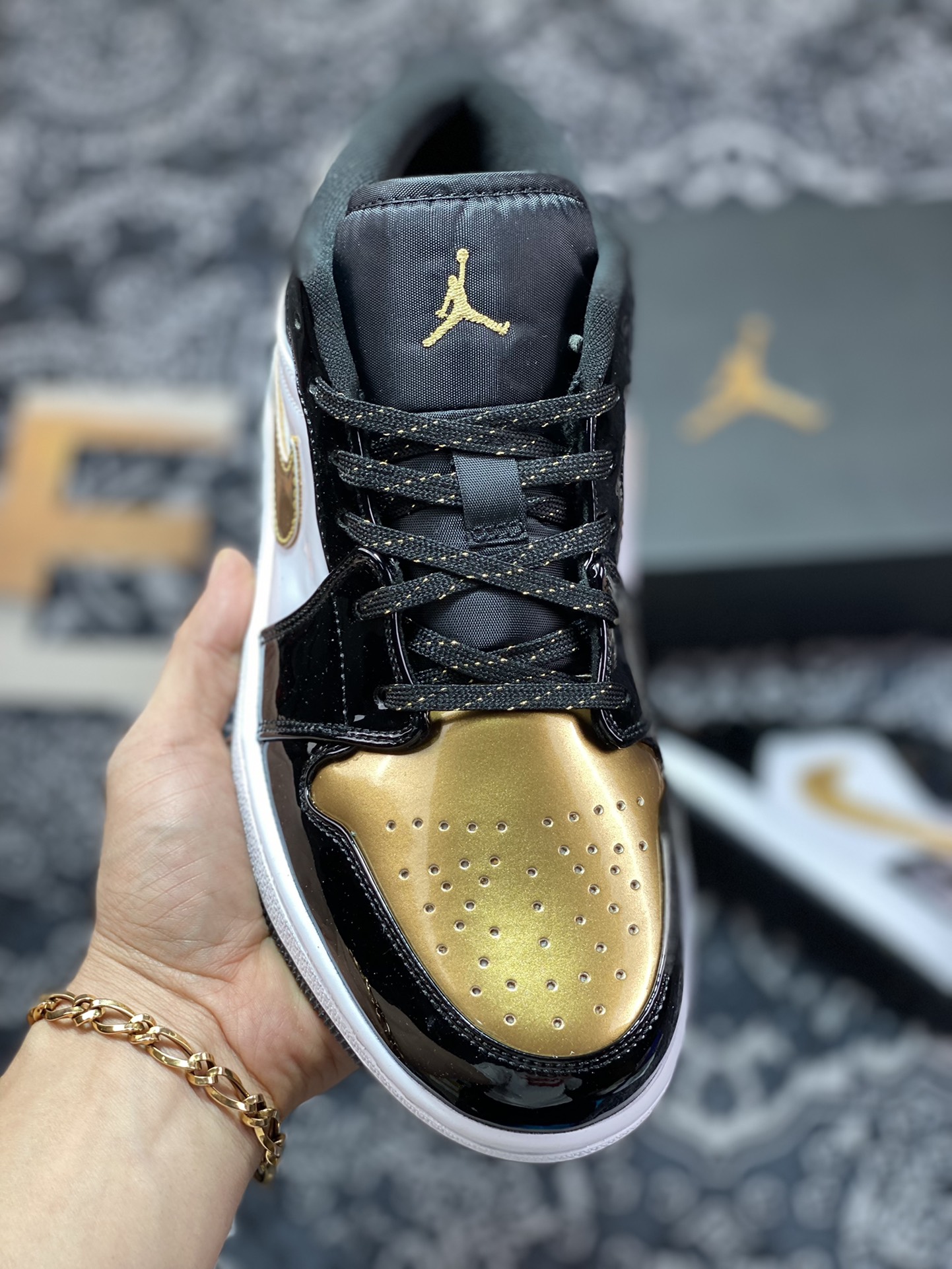 200  Air Jordan AJ1 Low “Gold Toe”黑金脚趾  DR6970-071