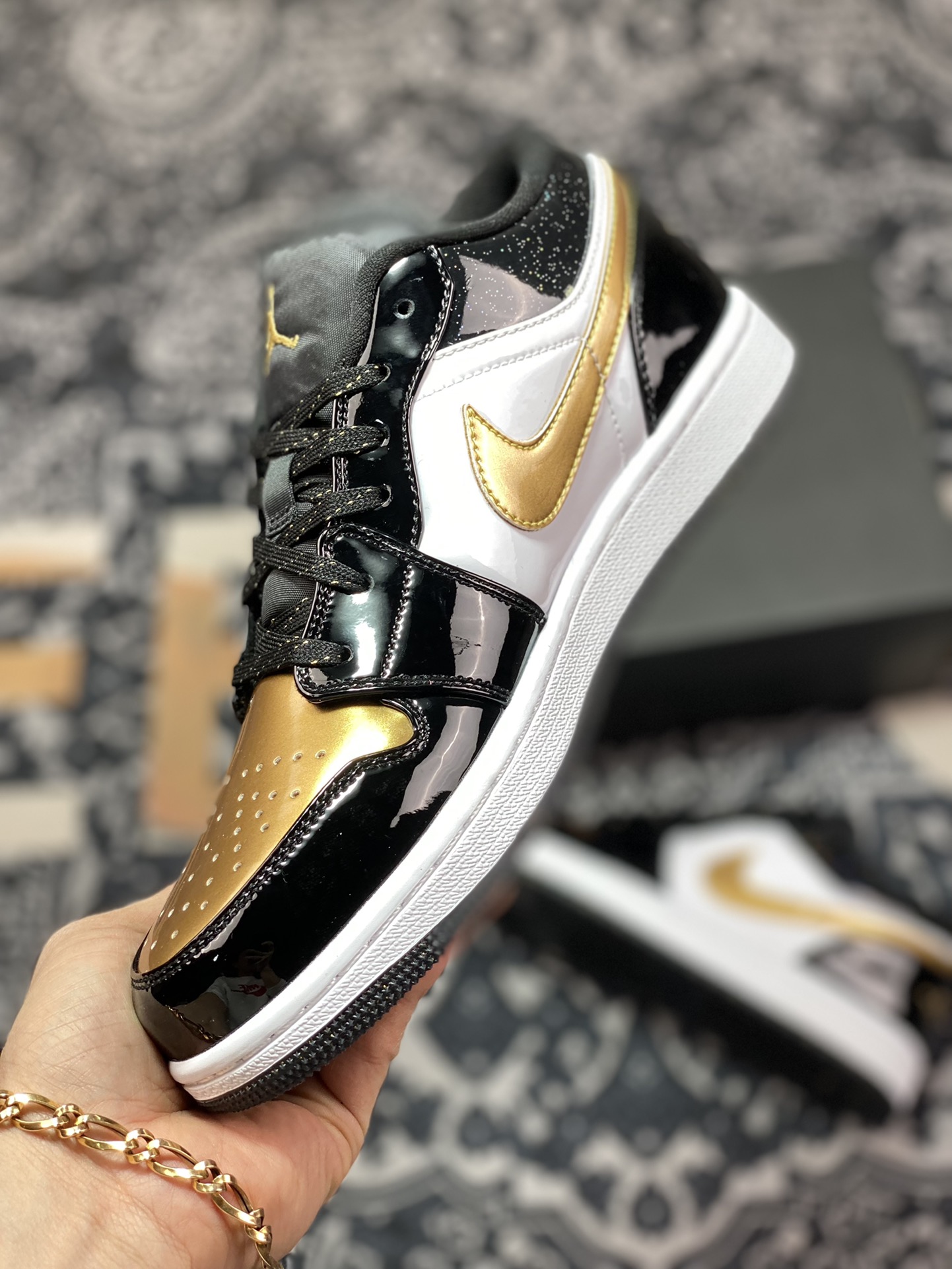 200  Air Jordan AJ1 Low “Gold Toe”黑金脚趾  DR6970-071