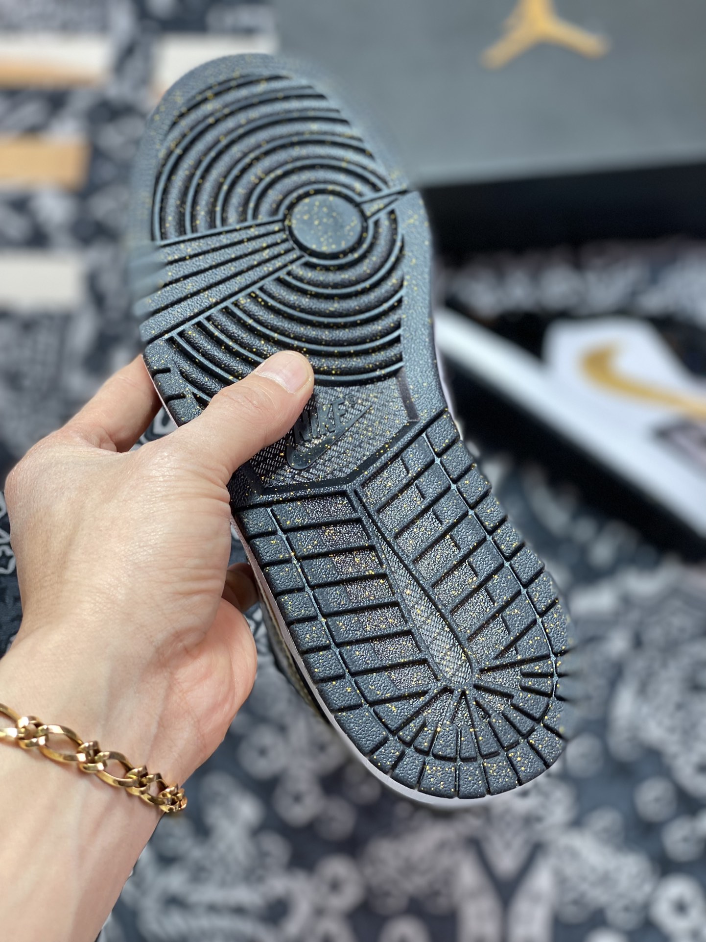 200  Air Jordan AJ1 Low “Gold Toe”黑金脚趾  DR6970-071