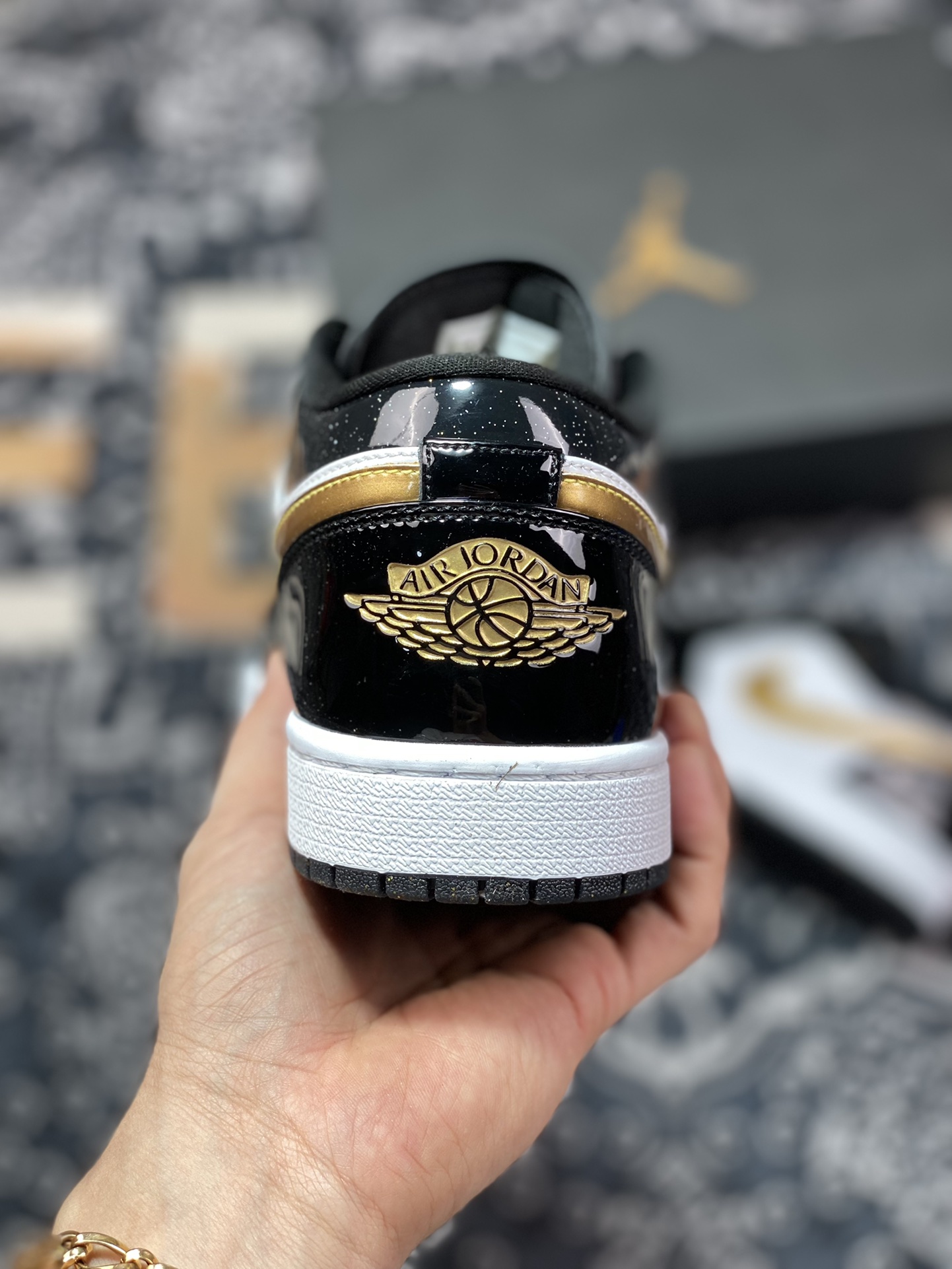 200  Air Jordan AJ1 Low “Gold Toe”黑金脚趾  DR6970-071