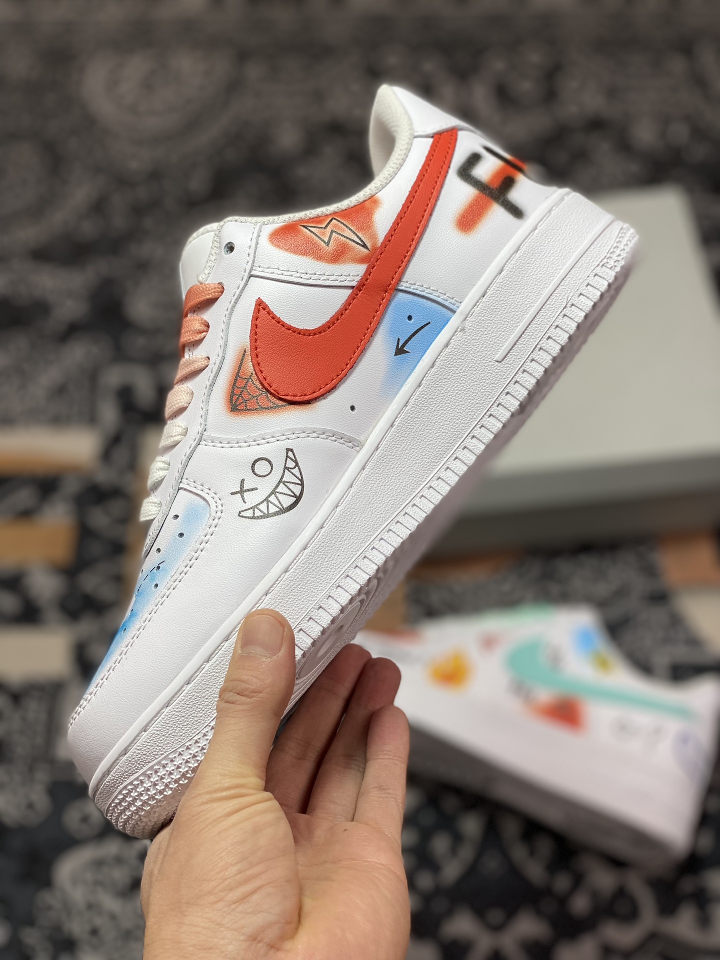 260 Nike Air Force 1 Low’07 小丑涂鸦 空军一号低帮休闲板鞋 CW2288-111