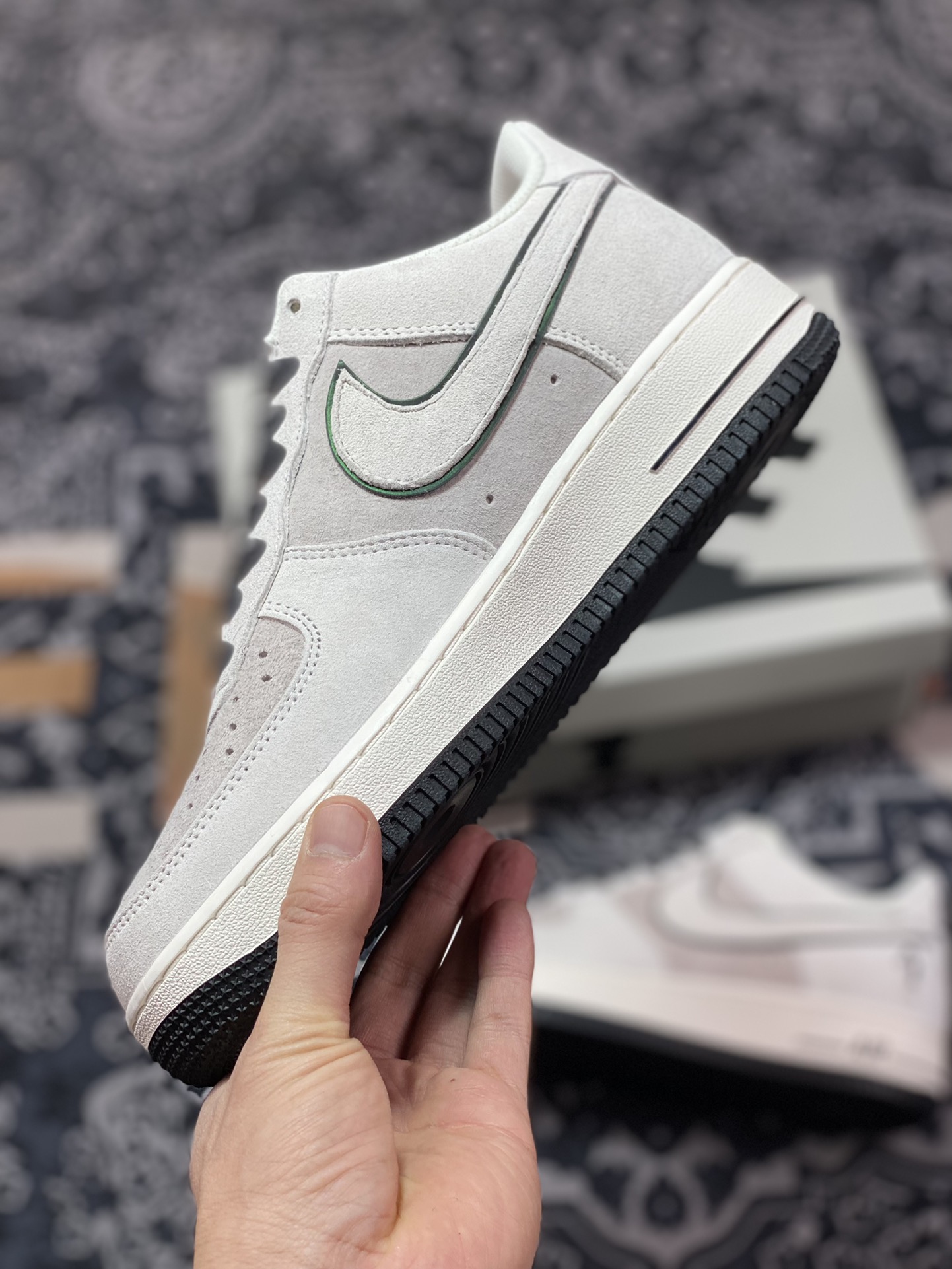 260 Nike Air Force 1 Low Premium PE”Four Horsemen”板鞋“麂皮浅灰黑四骑士”DZ3696-003