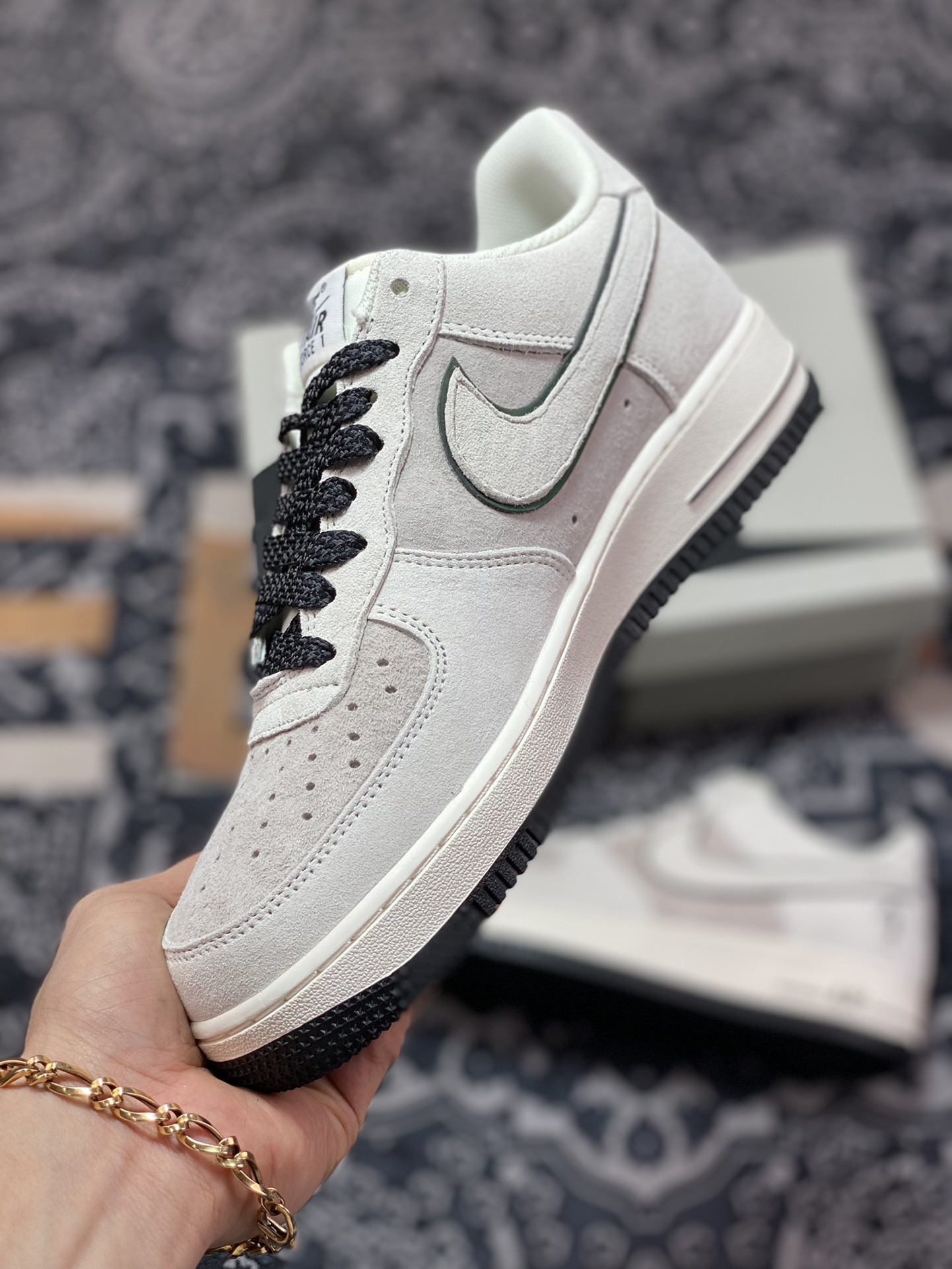 260 Nike Air Force 1 Low Premium PE”Four Horsemen”板鞋“麂皮浅灰黑四骑士”DZ3696-003
