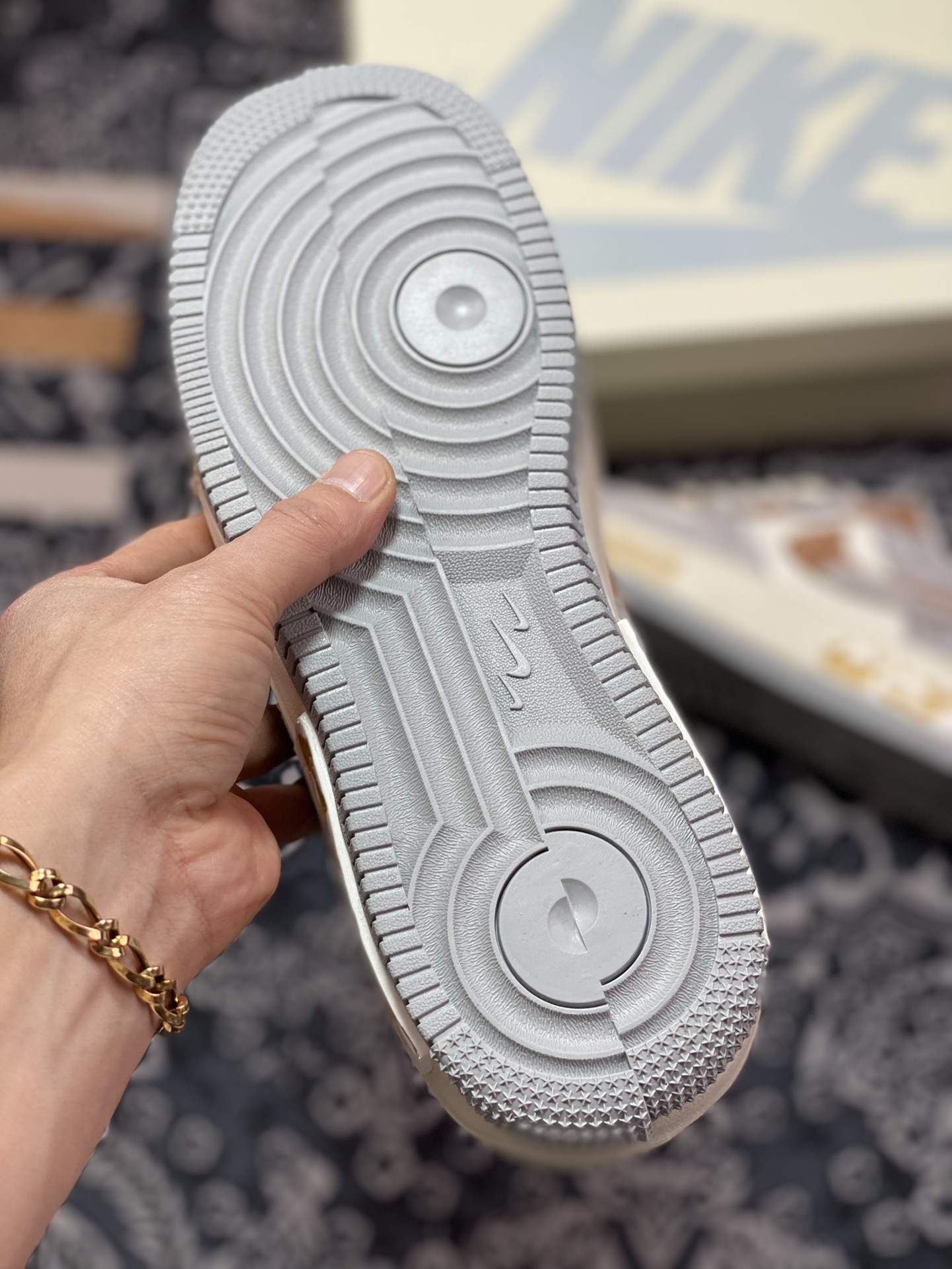 260 Nike Wmns Air Force 1 Fontanka”Grey/Beige/Brown”空军一号板鞋“灰米白棕”CW6688-806