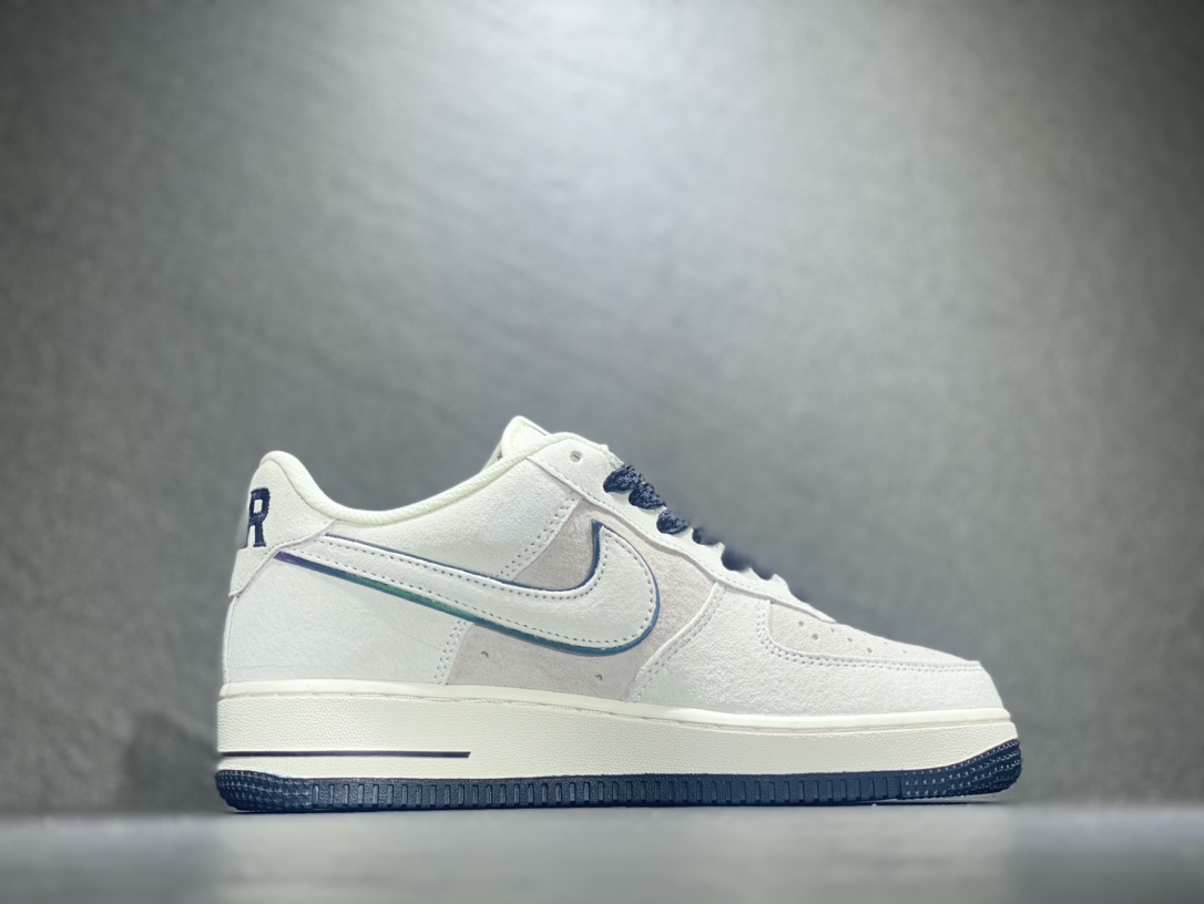 260 Nike Air Force 1 空军一号运动板鞋  DZ3696-003