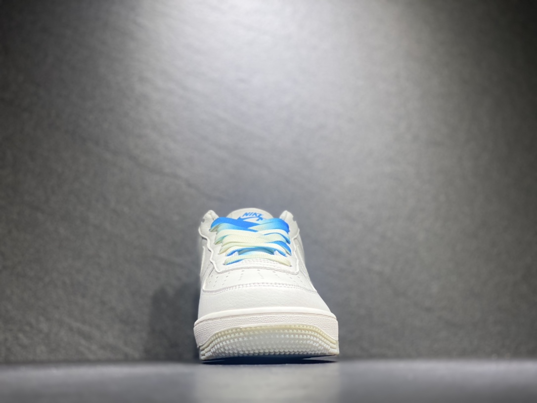 240 Nike Air Force 1 空军一号运动板鞋 NB3696-509