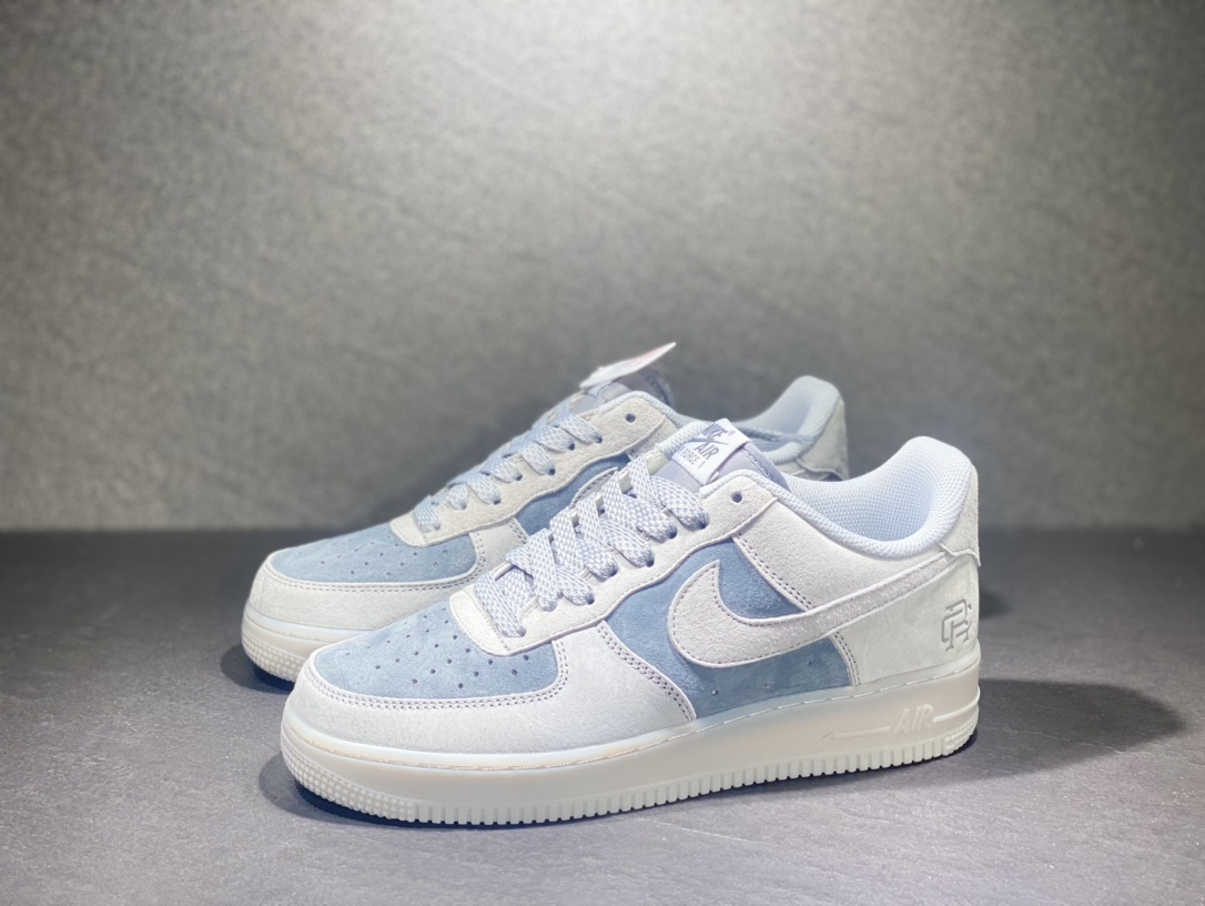 260 Nike Air Force 1 空军一号运动板鞋 NB5563-066