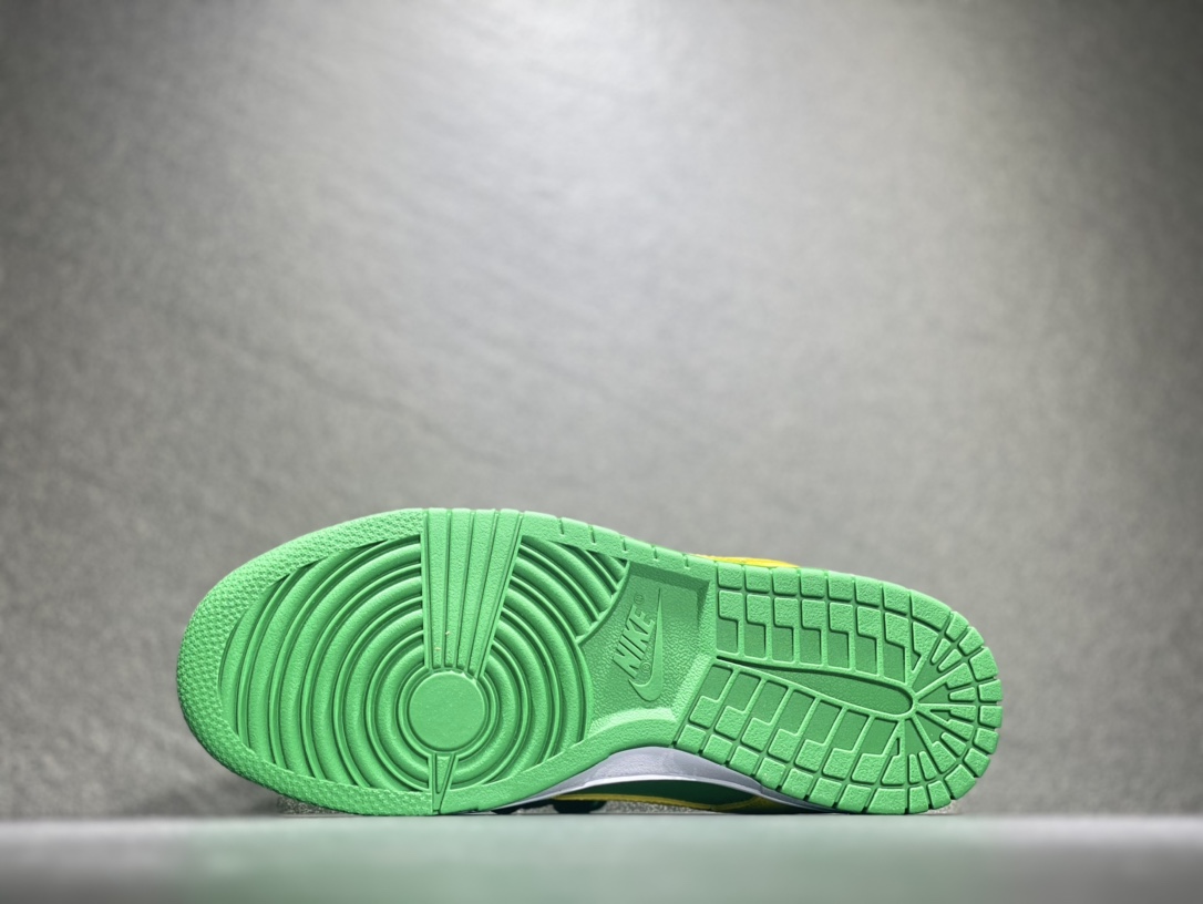 220 Nike SB dunk Low 低帮休闲运动滑板板鞋 DV0833-300