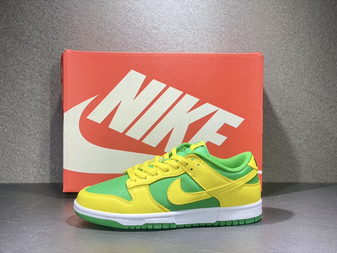 220 Nike SB dunk Low 低帮休闲运动滑板板鞋 DV0833-300