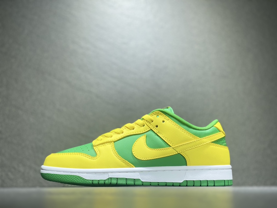 220 Nike SB dunk Low 低帮休闲运动滑板板鞋 DV0833-300