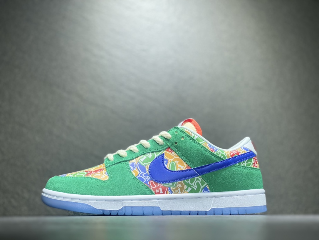 300 Nike SB dunk Low 低帮休闲运动滑板板鞋 DZ5184-300