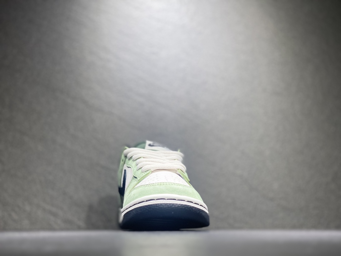 330 Nike SB dunk Low倒钩 低帮休闲运动滑板板鞋  CU1726-777
