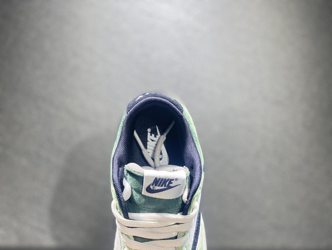 330 Nike SB dunk Low倒钩 低帮休闲运动滑板板鞋  CU1726-777