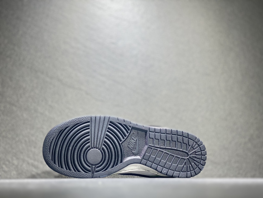 330 Nike SB dunk Low倒钩 低帮休闲运动滑板板鞋  CU1726-777