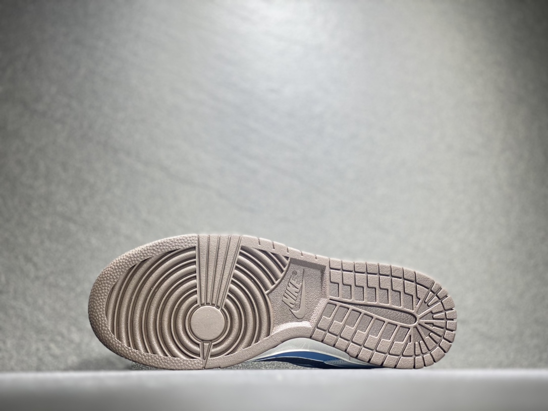 330 Nike SB dunk Low低帮休闲运动滑板板鞋 CU1726-777