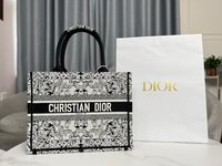 Dior Book Tote Handbags Tote Bags Fake AAA+
 Black White Embroidery