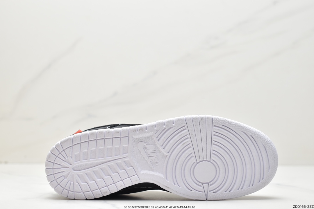 230 Nike Dunk Low “Racer 黑灰 头文字D AE86 ”  DD1391-103
