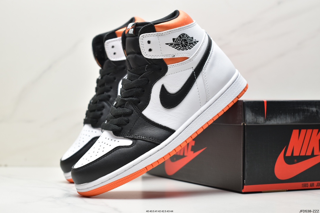 170 耐克Nike Air Jordan 1 Retro High OG”Black/White”AJ1代篮球鞋 555088-010