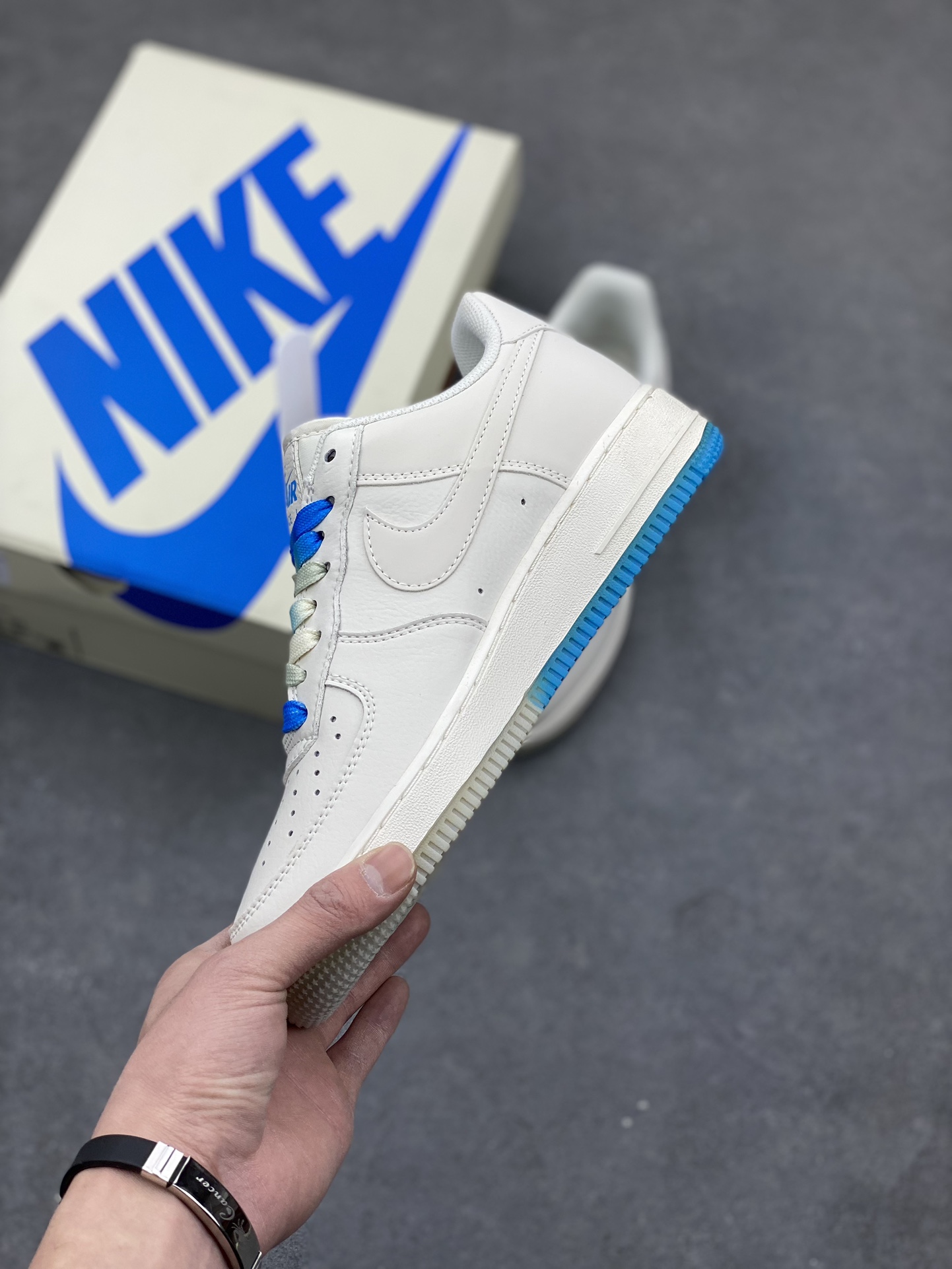 Nike Air Force 1'07 Low White Blue NBA All-Star Edition Casual Shoes 4 i1677012749 713 2