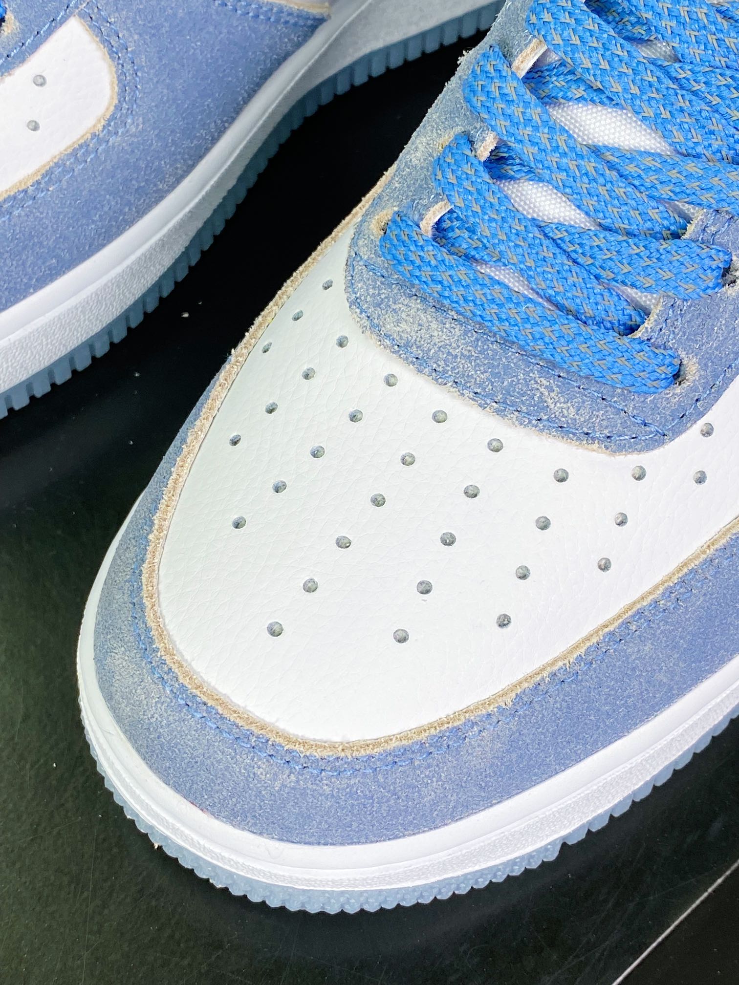 240 Air Force 1'07 LV8"First Use/SpaceBlue/White"空军一号板鞋“太空蓝白金扣”DA8302-202