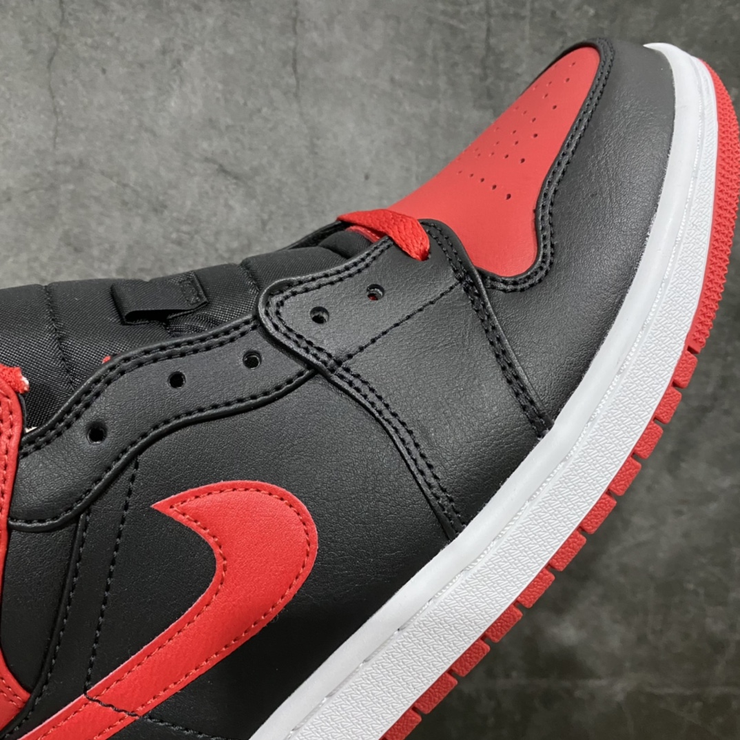 图片[6]-GC(dt)纯原 Air Jordan AJ1 Mid 中帮黑红 DQ8426-060市面唯一纯原级别 无需拼图大几率过验 后跟方块横7针竖3针 全网唯一正确细节 全鞋电脑针车 完美零毛边处理 原厂内置全掌气垫 价格定位良心 平台专用代工流水线出品 一眼公司既视感 拿到手的一瞬间就与众不同 碾压市面所有版本 认准细节 全部原鞋开发 每一个配色都会采购原鞋确认细节 打破市面看图做货无好货之说 细节精确 所有配色原数据档案开发！ 尺码：35.5 36 36.5 37.5 38 38.5 39 40 40.5 41 42 42.5 43 44 44.5 45-莆田鞋批发中心