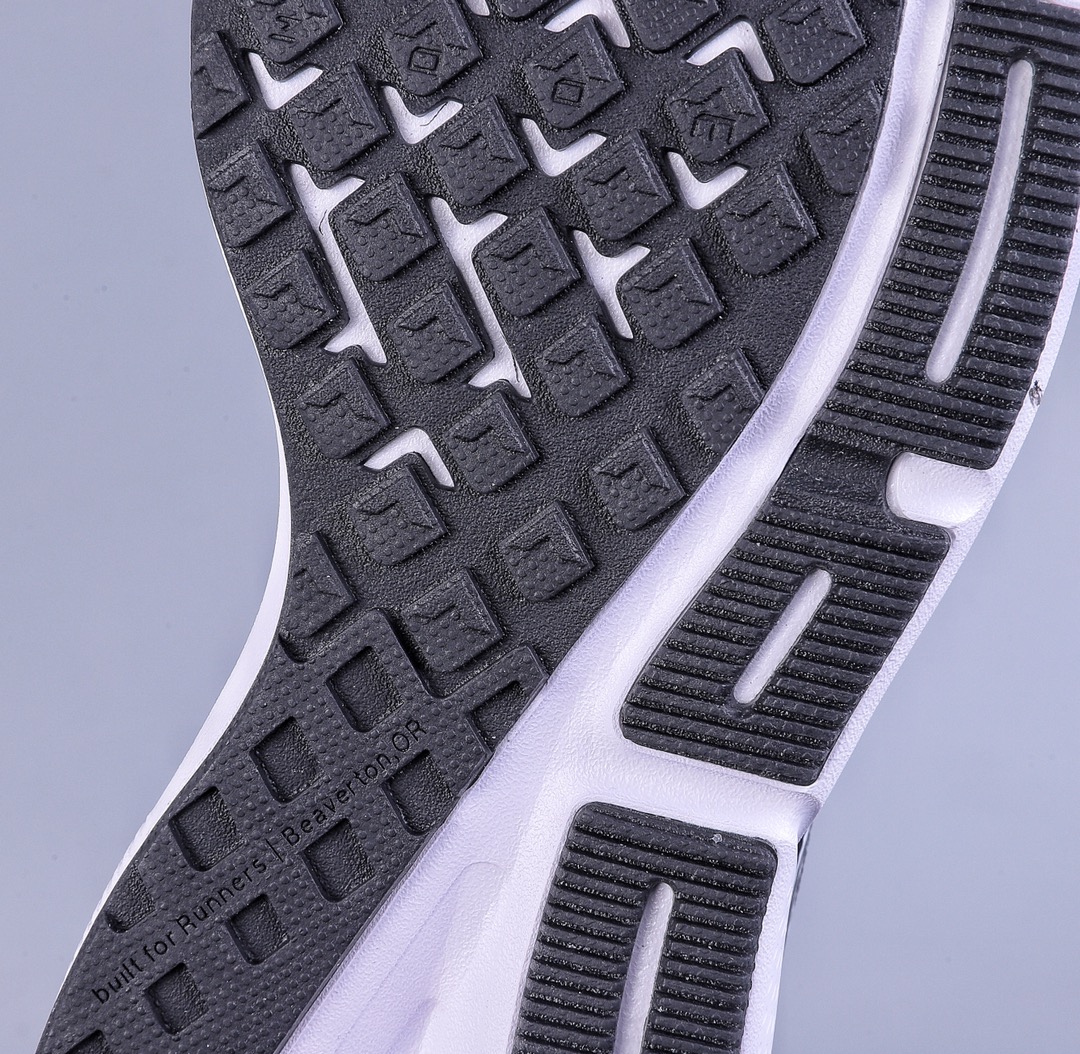 170 Nike ZOOM SPAN 4透气缓震疾速跑鞋 DC8996-001
