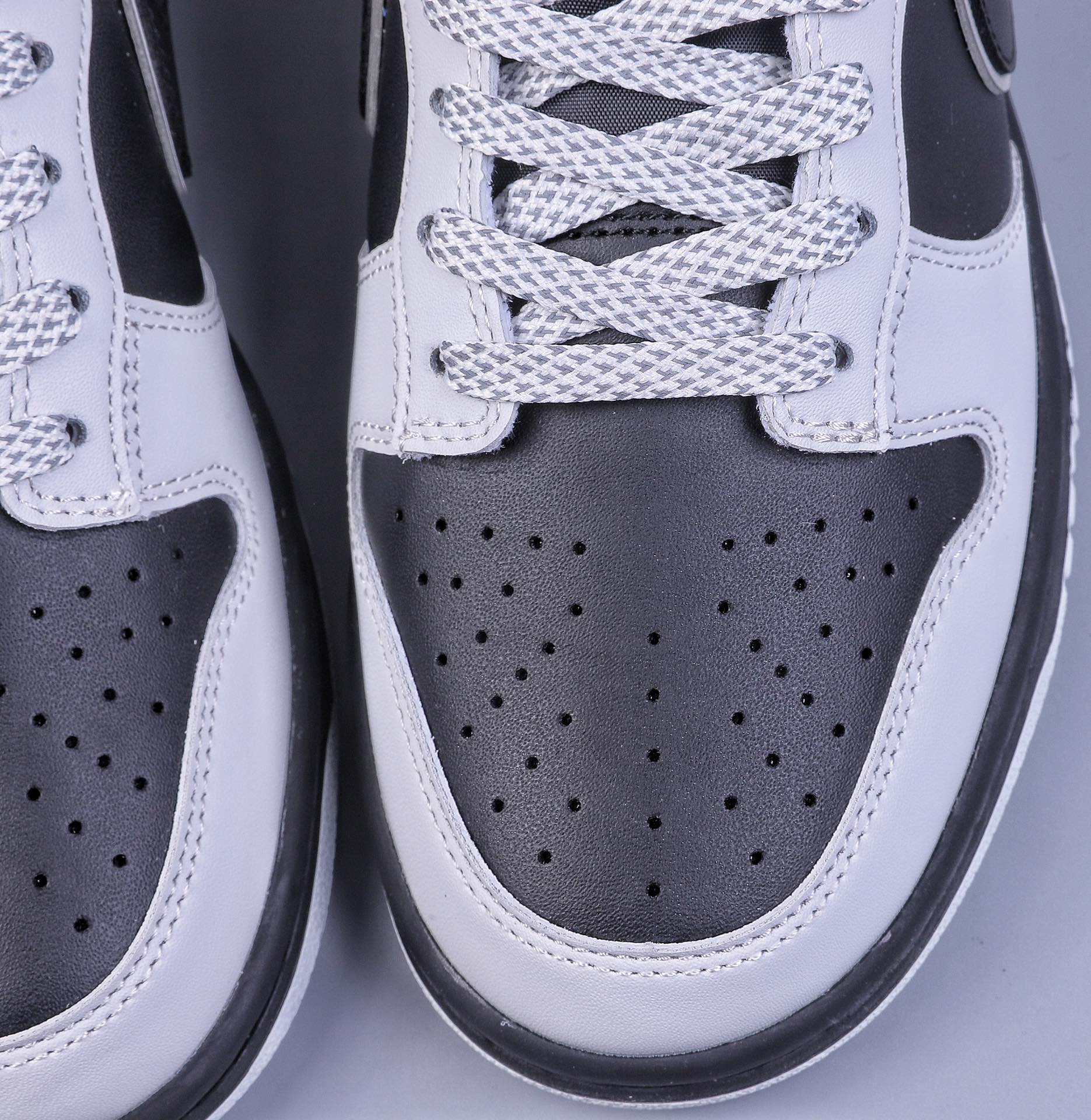 320 DK版Nk SB Dunk Low 灰猫反光 SB低帮休闲板鞋 DD9606-363