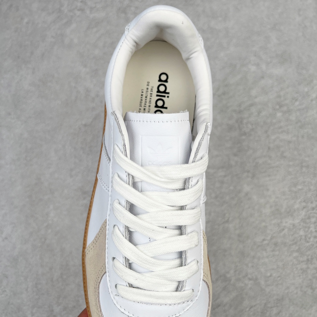 图片[5]-＃特价福利 AD Originals BW Army 德训系列绅士军用训练风百搭休闲运动板鞋 以有 40 年历史的 German Trainer 最早是一款专为德国联邦军定制的室内训练鞋 并由在斯洛伐克的工厂代工生产 如今却凭藉出众的外形设计成为众多时尚品牌青睐的对象 比如 Maison Margiela 出品的 Replica Sneaker 便是其中的佼佼者 而今季 Originals 也将重新推出一款以「德训」为蓝本的 BW Army 训练鞋 并带来白色和黑色两款最经典的元年设计 新鞋款除了采用优质皮革结合麂皮制作鞋身外 更还原了 German Trainer 最具代表性的生胶大底 辨识度满载之余也更加耐穿 尺码：36 36⅔ 37⅓ 38 38⅔ 39⅓ 40 40⅔ 41⅓ 42 42⅔ 43⅓ 44-选品中心