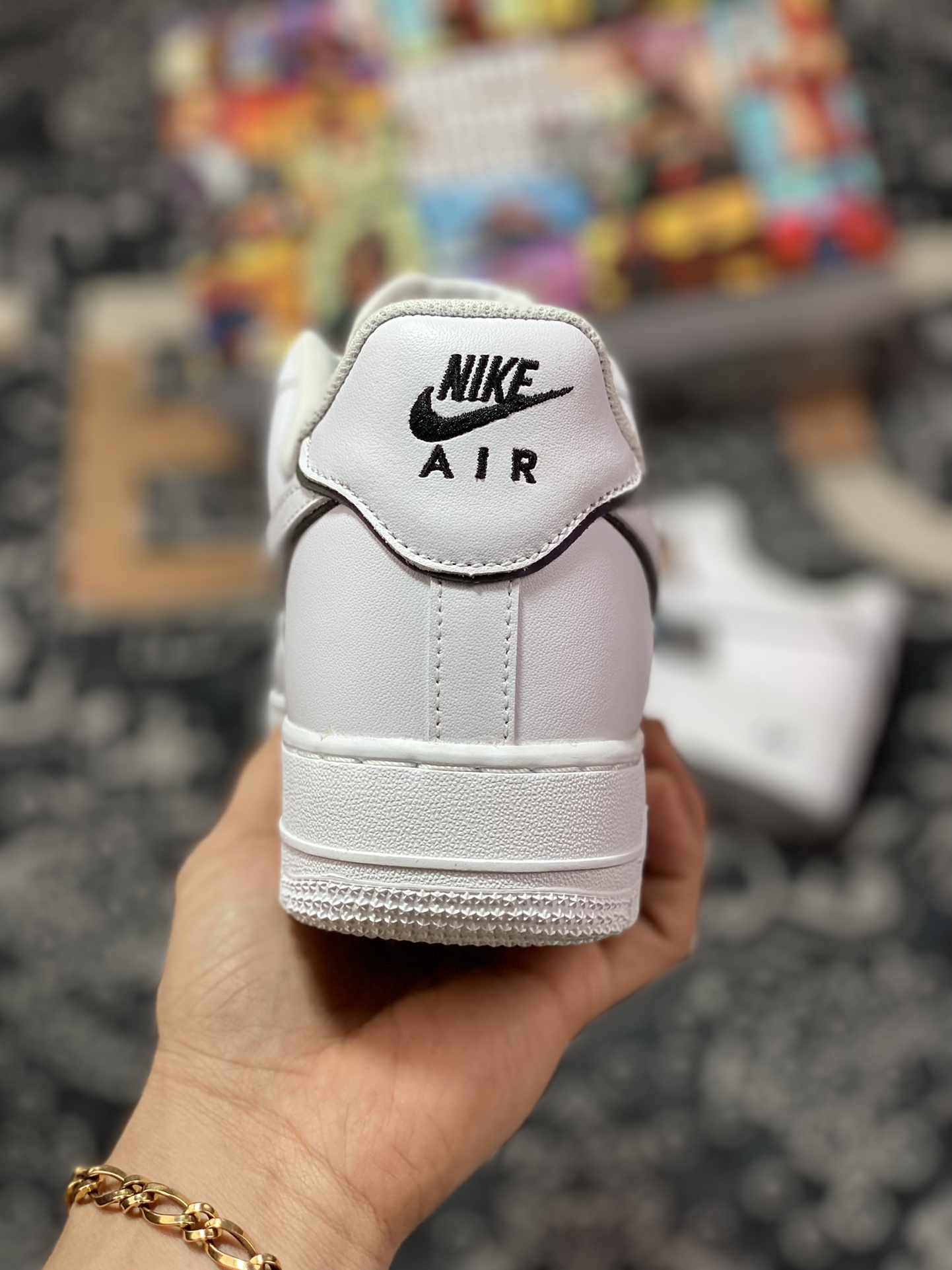 Nike Air Force 1 07 LV8 ”White/Grand Theft Auto” Air Force One sneakers CW2288-302