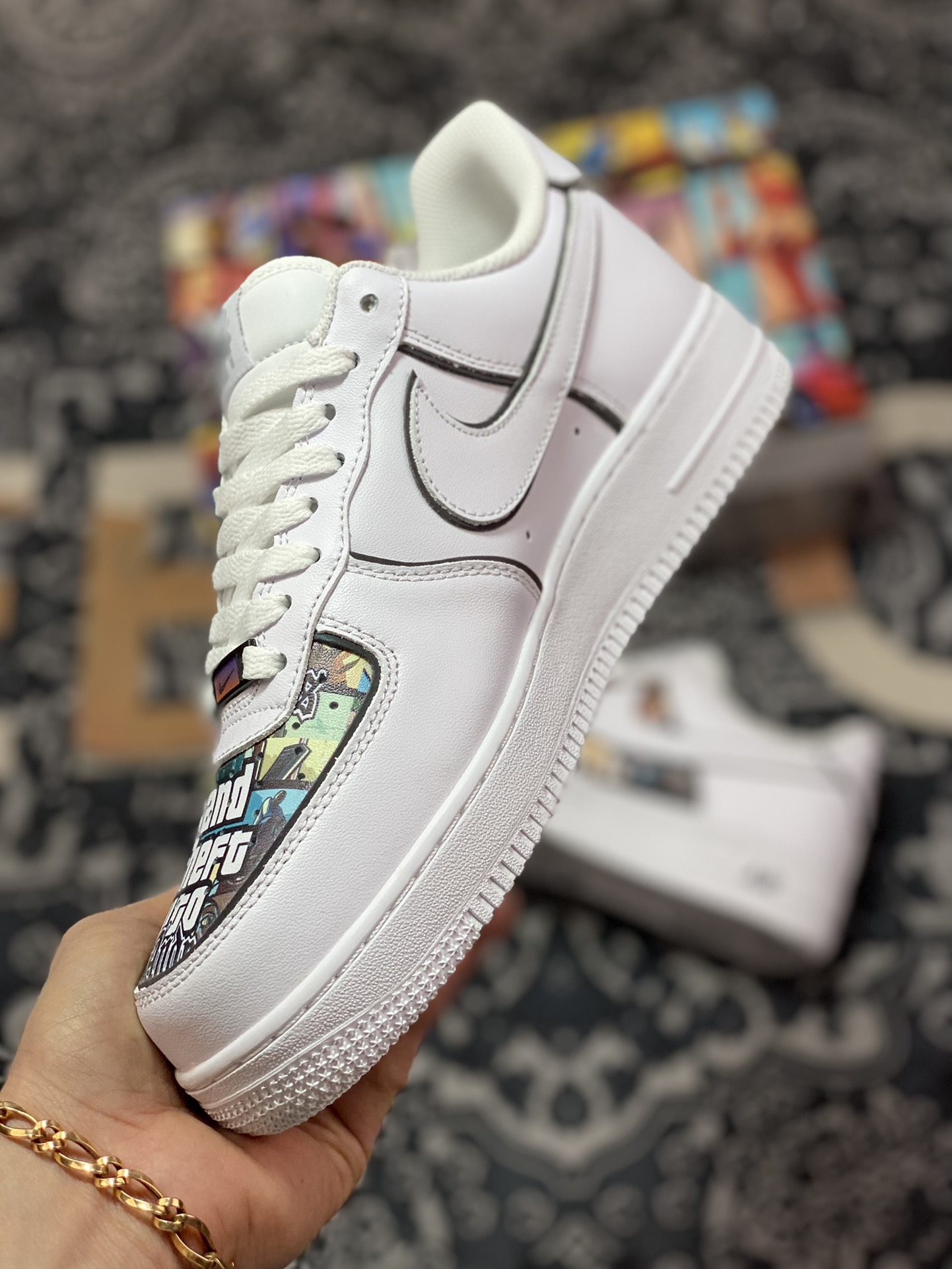 Nike Air Force 1 07 LV8 ”White/Grand Theft Auto” Air Force One sneakers CW2288-302