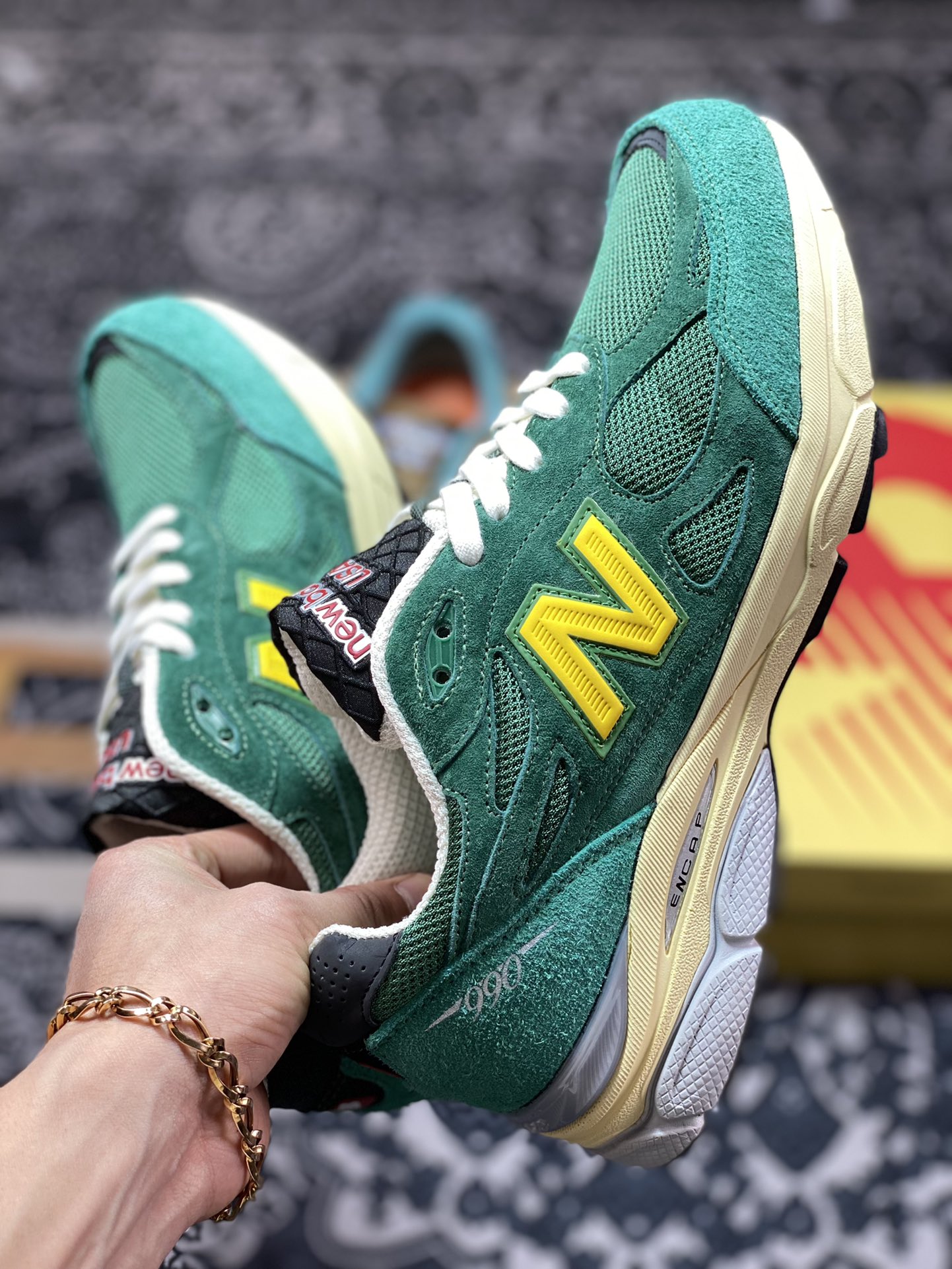 NBNew Balance Made in USA M990V3 ”Green Yellow” third generation series of low-top beauty running shoes ”Oregon Green Yellow” M990GG3