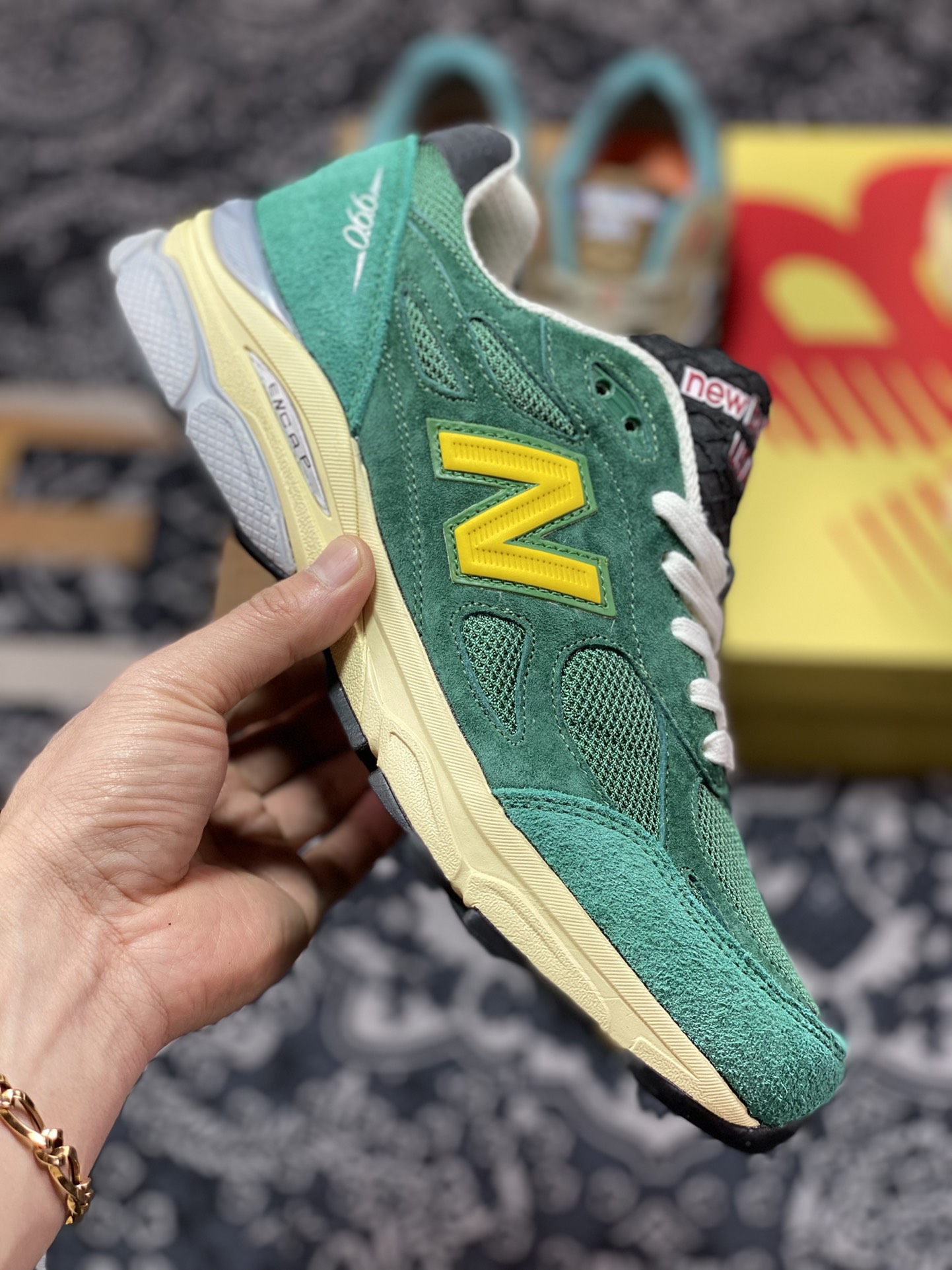 NBNew Balance Made in USA M990V3 ”Green Yellow” third generation series of low-top beauty running shoes ”Oregon Green Yellow” M990GG3