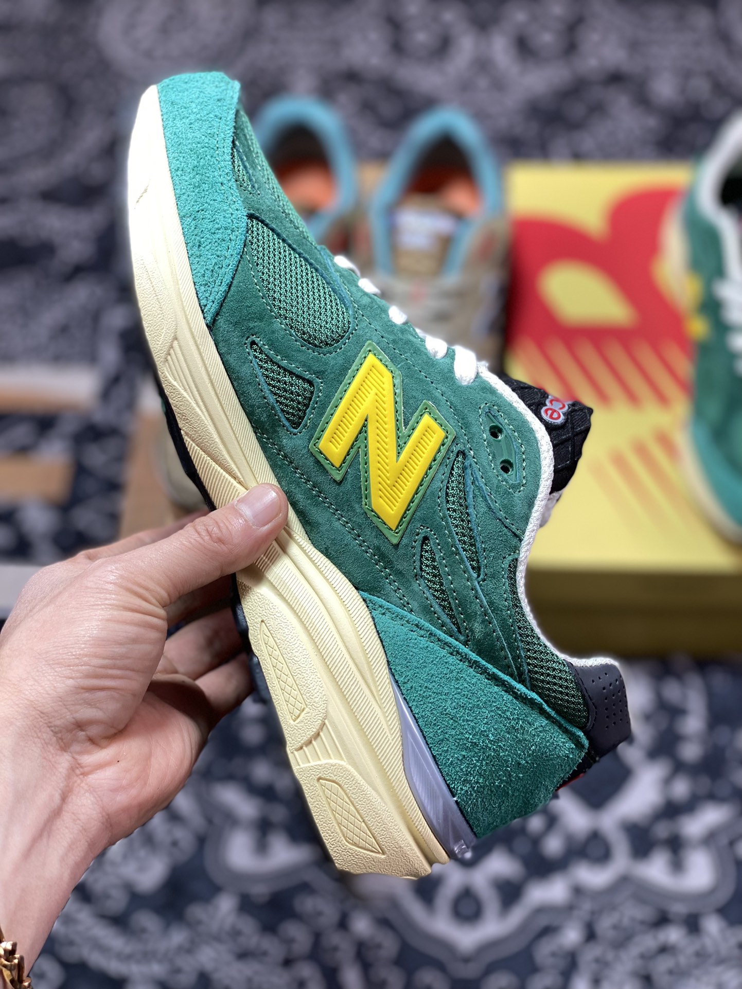 NBNew Balance Made in USA M990V3 ”Green Yellow” third generation series of low-top beauty running shoes ”Oregon Green Yellow” M990GG3