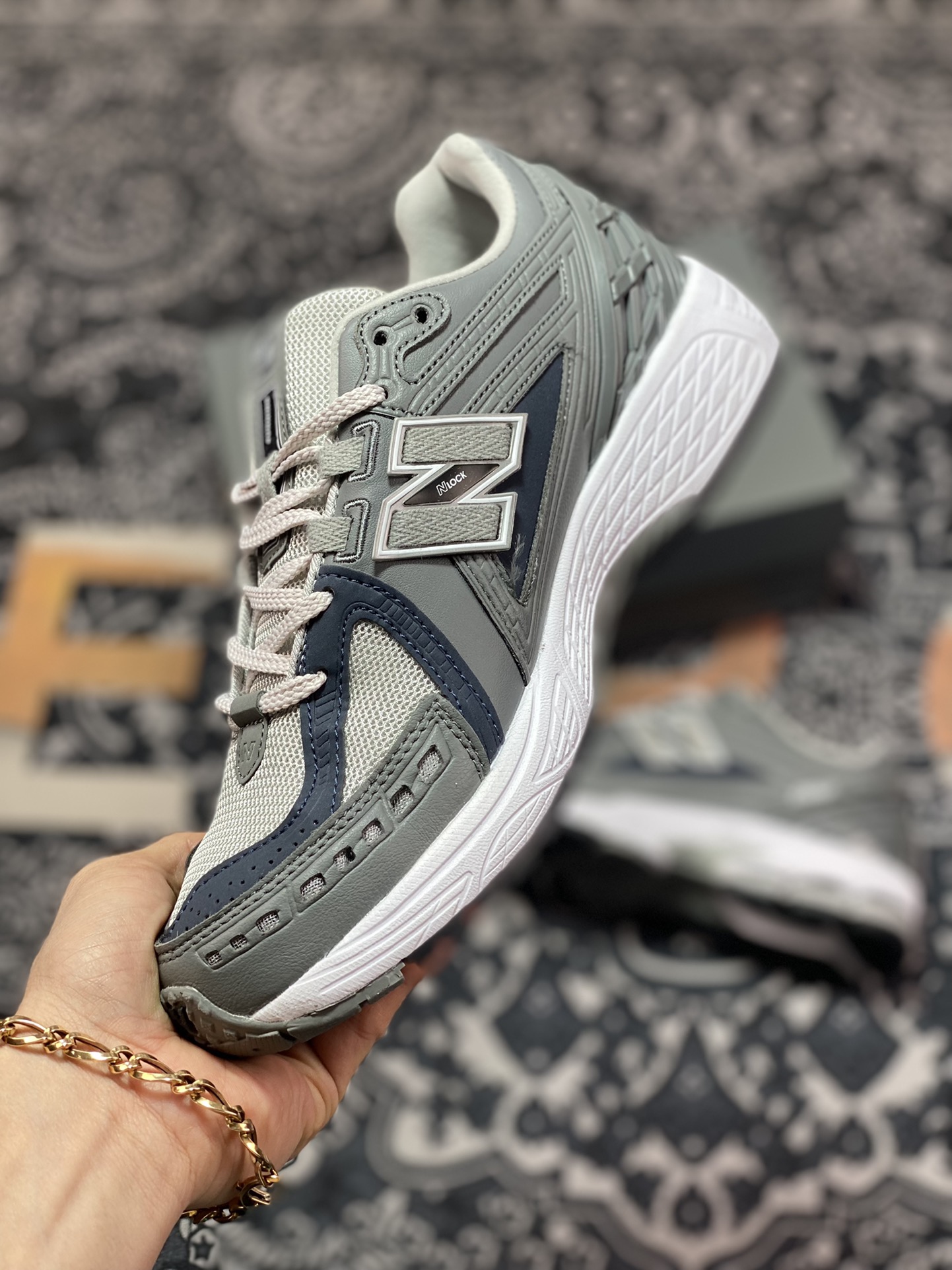 New Balance M1906R series retro dad style casual sports jogging shoes ”leather cement gray dark blue” M1906RC