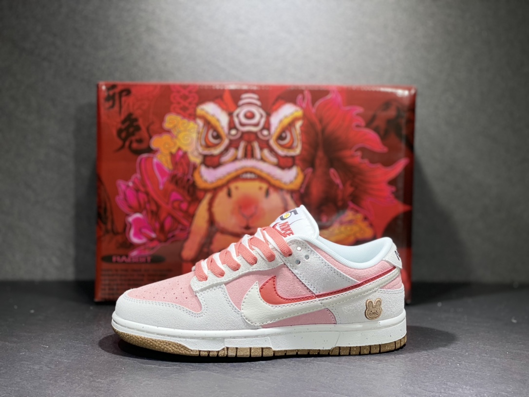220 Nike SB dunk Low兔年限定 低帮休闲运动滑板板鞋 DO9457-110