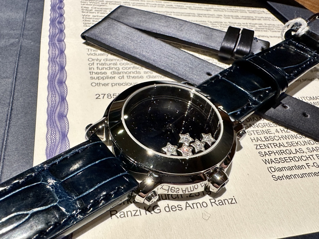 Luxury White Stone Watch with Dancing Diamonds for Women - 图片 4