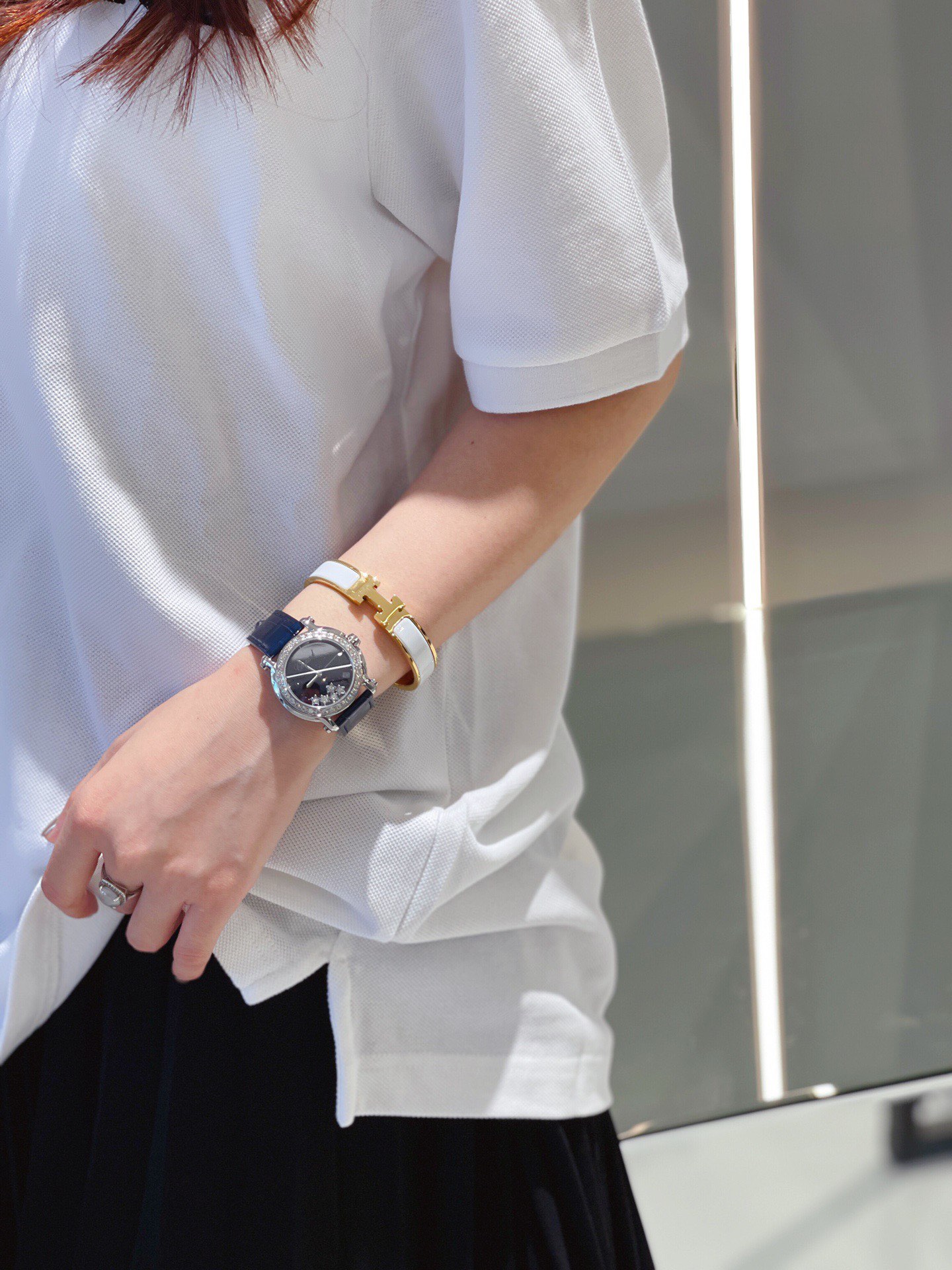 Happy Diamonds Watch: Elegant Design with Dancing Diamonds - 图片 3