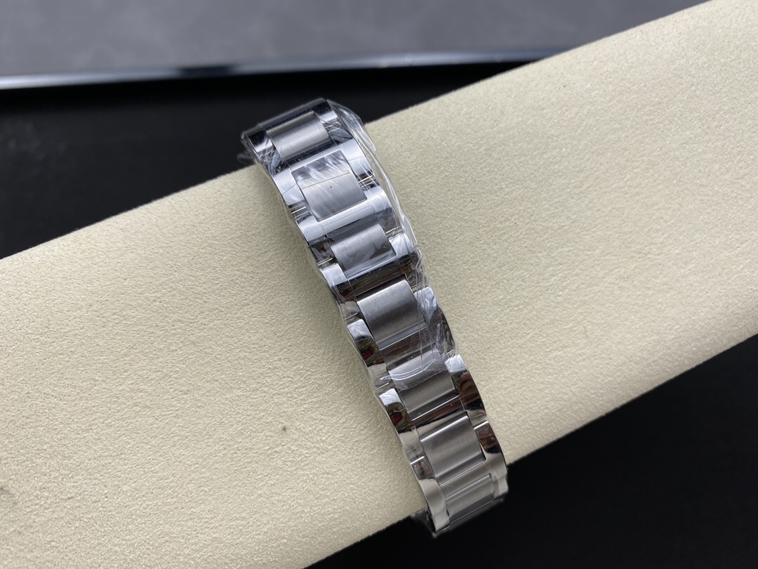 Cartier 卡地亚蓝气球 CARTIER BallonBleu