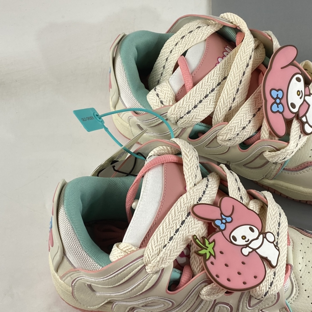 Old Order x Sanrio Melody pink fashionable retro niche bread shoes