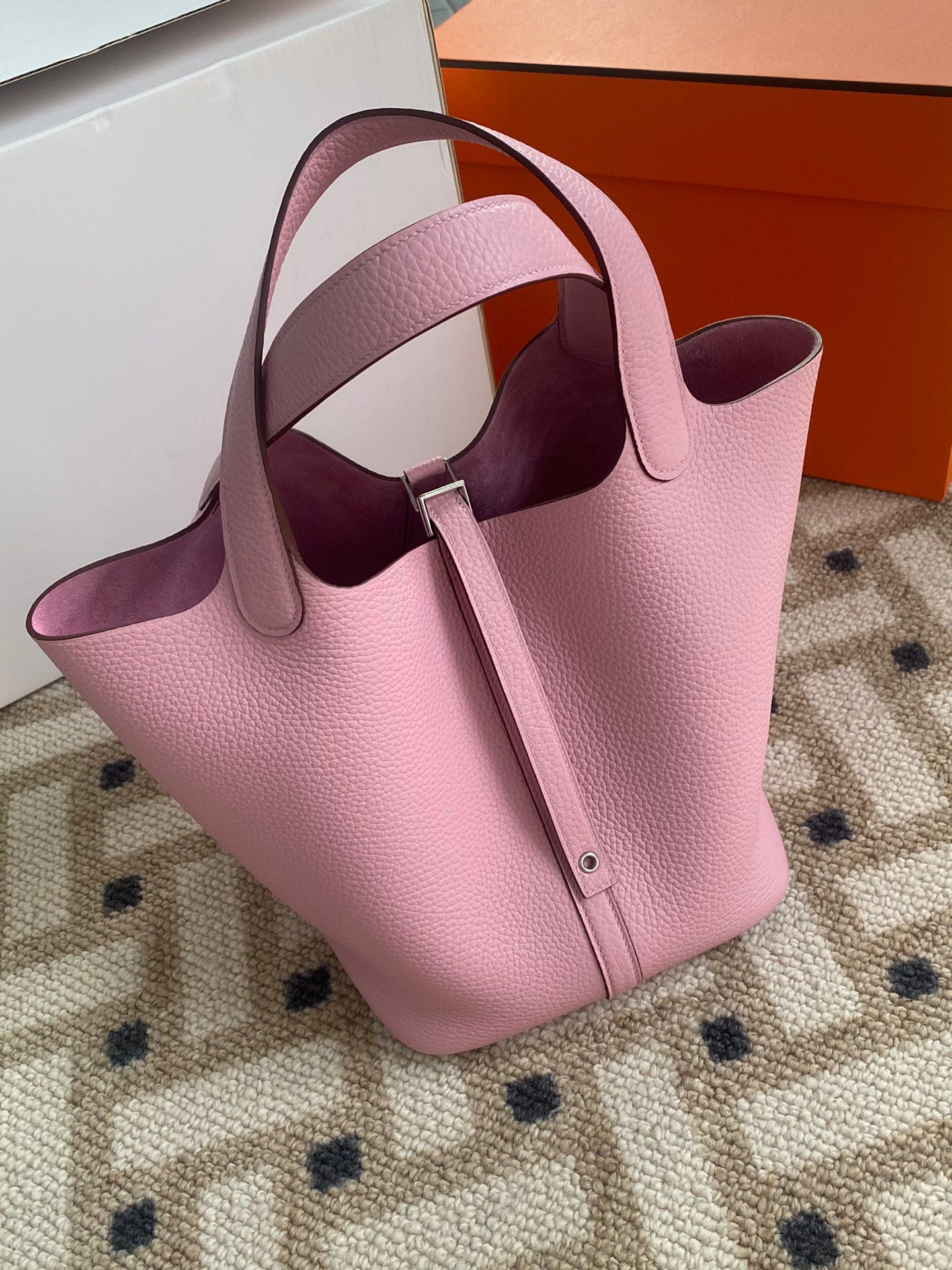 ❻ Bolso cesta picotin 22 X9 malva púrpura, cierre plateado. Pequeño y adorable pero con gran capacidad. El bolso cesta …