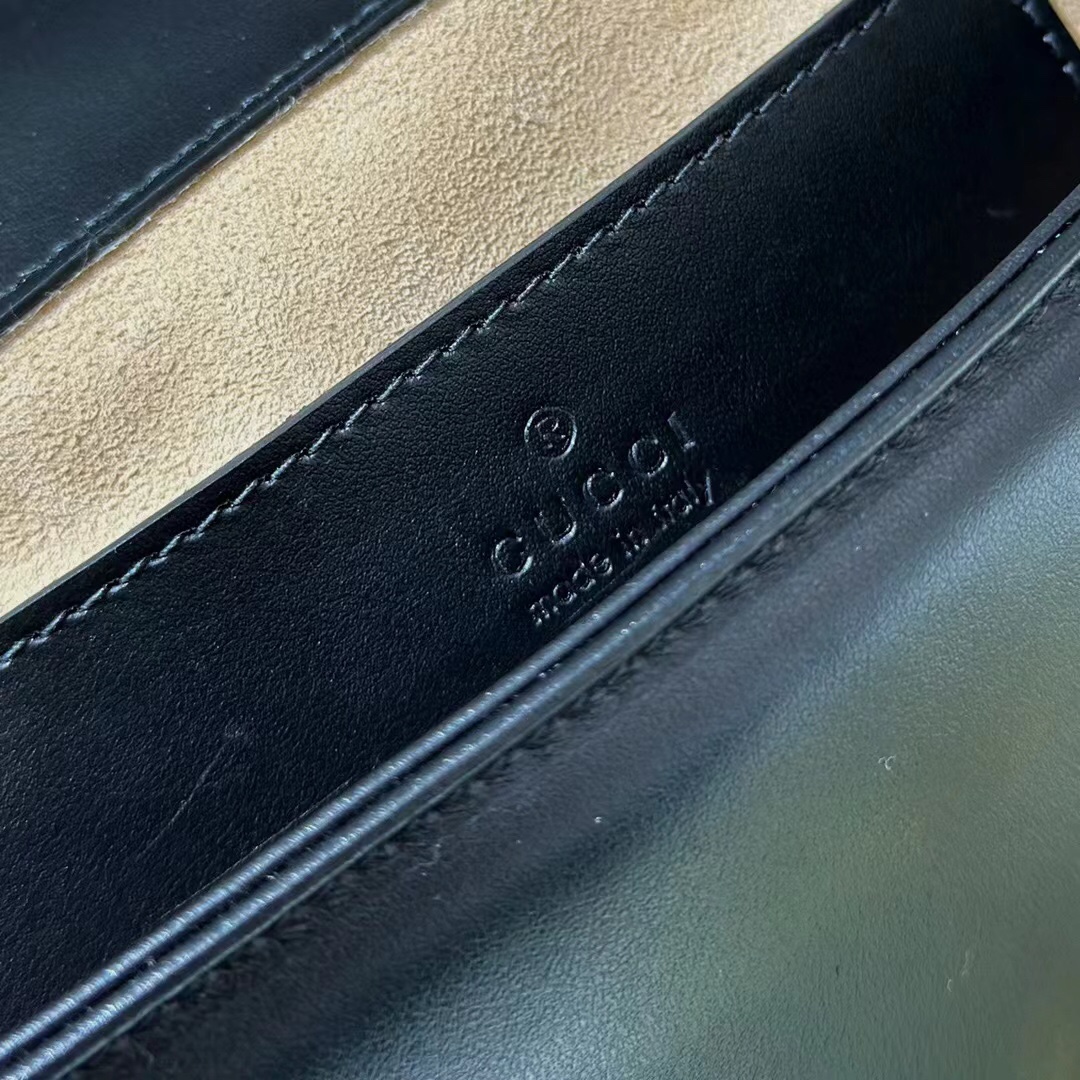 Gucci Bag Collection crafted with premium materials and signature design 9