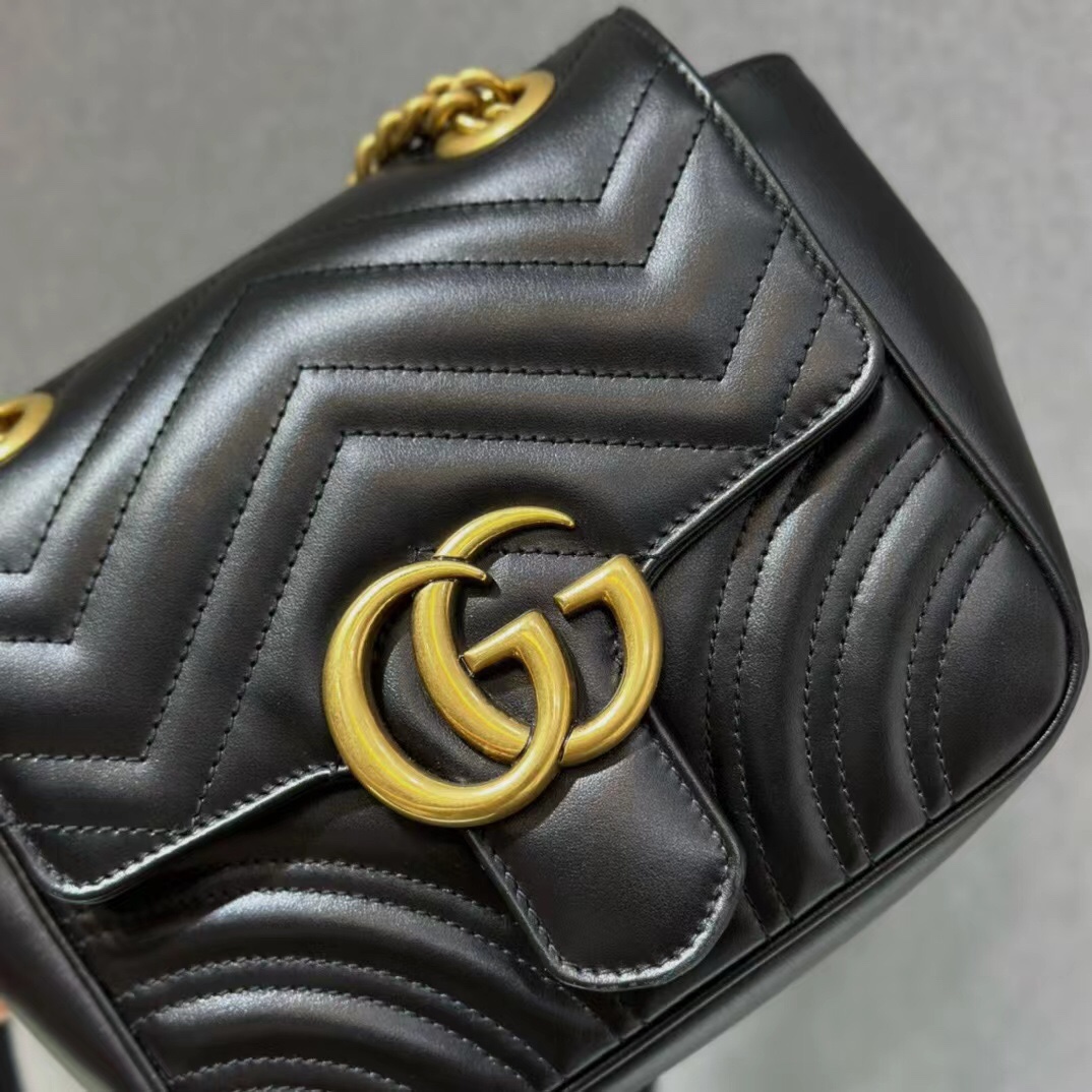 Gucci Bag Collection crafted with premium materials and signature design 5