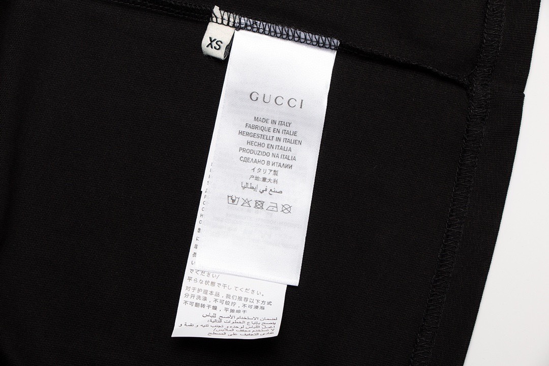 古驰/Gucci 春夏新款 限定跳遥字母圆领短袖T恤