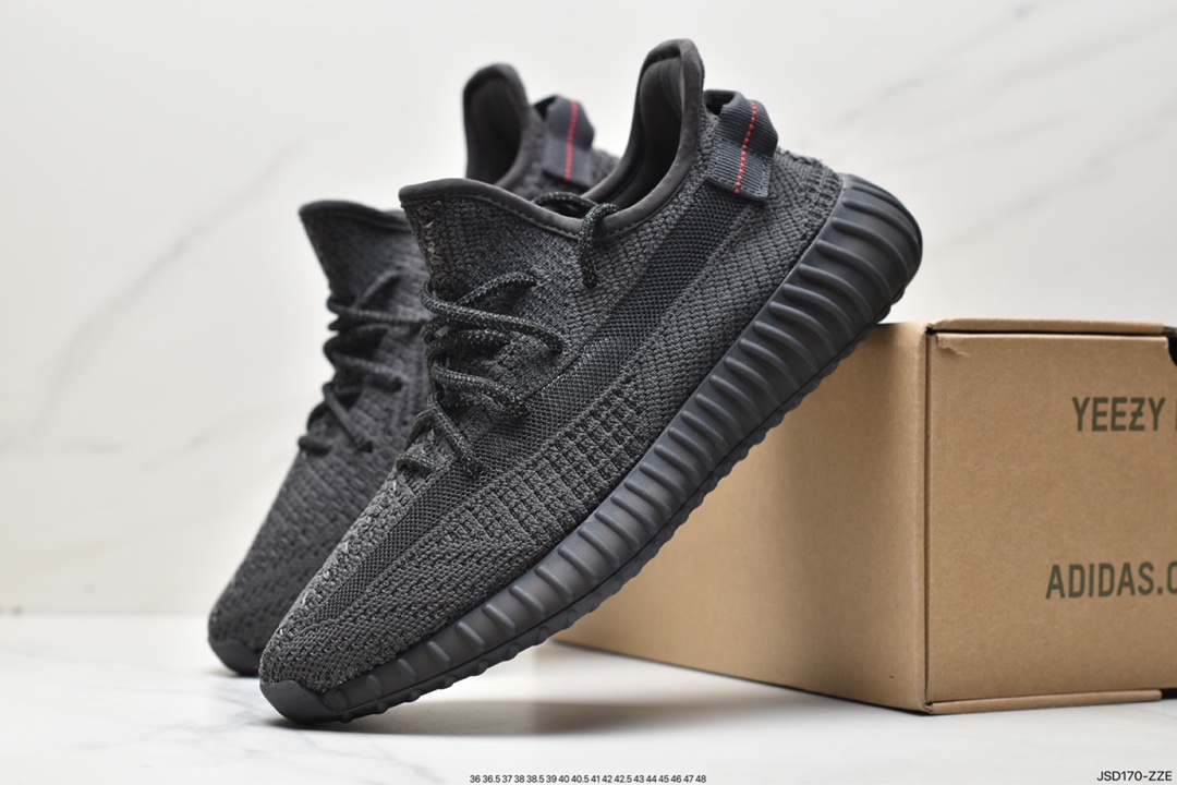 Yeezy Boost 350 V2 versatile lightweight popcorn midsole casual sports jogging shoes FX4349