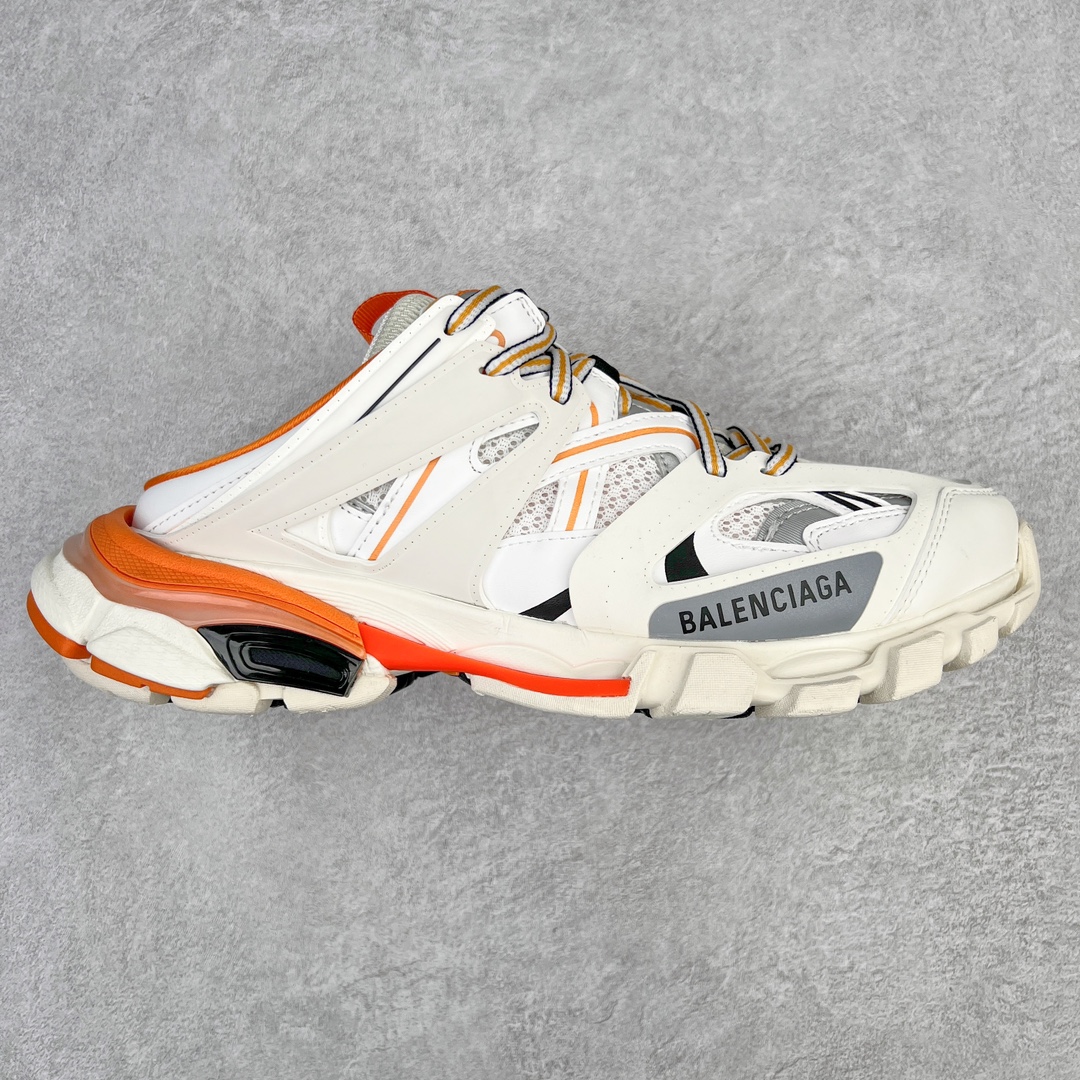 💰340 ＃VG零售版 BALENCIAGA Track Trainers 巴黎世家复古潮流时尚穆勒鞋半拖 尼龙和网布材质 Track设计鞋头和鞋底 露跟 鞋头边缘写有尺码 外底鞋头浮印BB标志外侧压印Balenciaga品牌标识 鞋舌浮印Balenciaga品牌标识 以常见方式系好的双层鞋带鞋舌拉袢动态鞋底设计 鞋跟增强 可将足部前推 全套原纸板楦头开发 最原汁原味的灵魂版型 全鞋荧光划线卡点 胶水把控整洁度追求极致完美 每一双都是工艺品 多重QC质检 超越公司货的品控标准 实实在在的免检产品 原盒原配 正确字体电绣 粗细、位置、大小正确 正确分离大底 TPU软底 原版一致大底LOGO 立体感十足 原厂皮料水洗做旧 采购原厂网纱 正常尺码 尺码：35 36 37 38 39 40 41 42 43 44 45 46 编码：by4936010-运动鞋