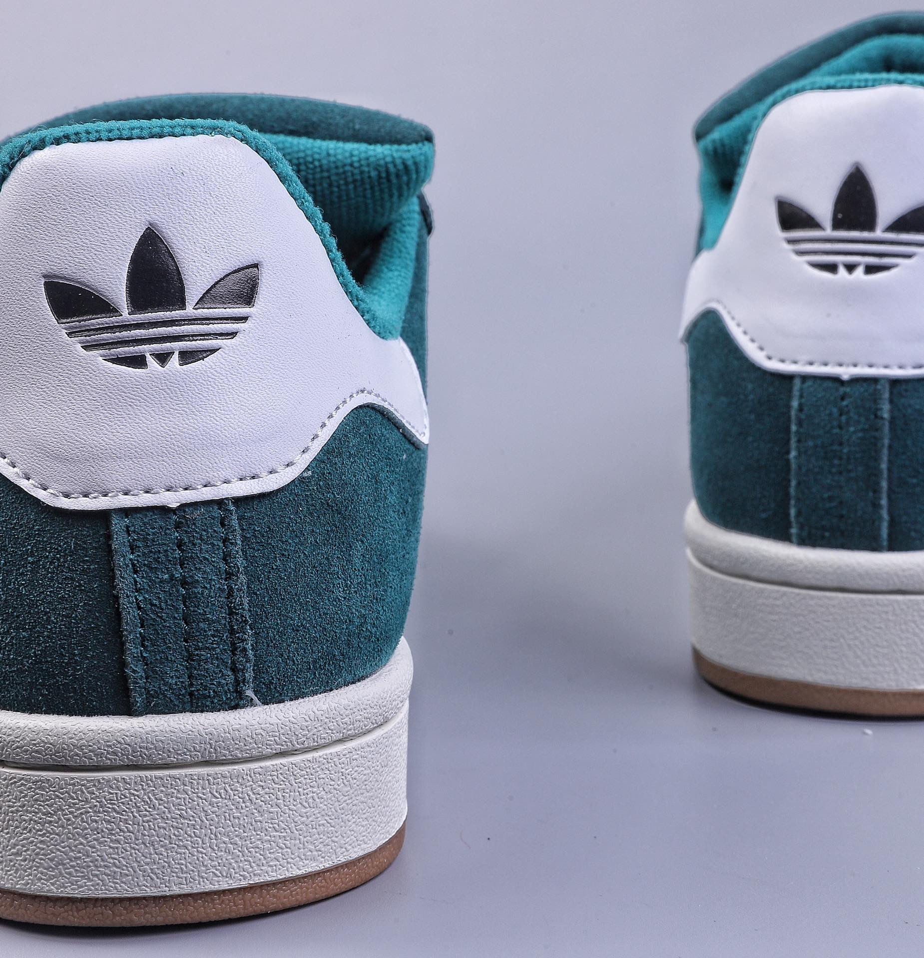 adidas Originals Campus 00s Bun HR1467