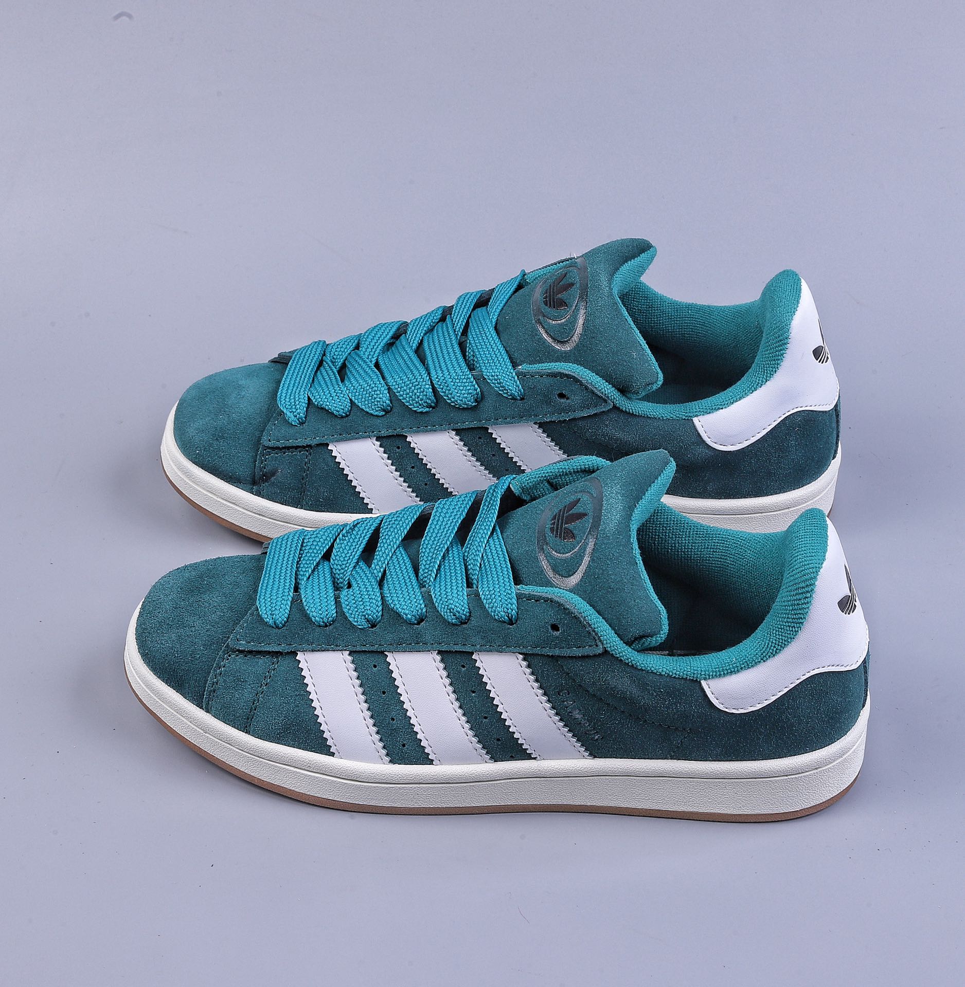 adidas Originals Campus 00s Bun HR1467