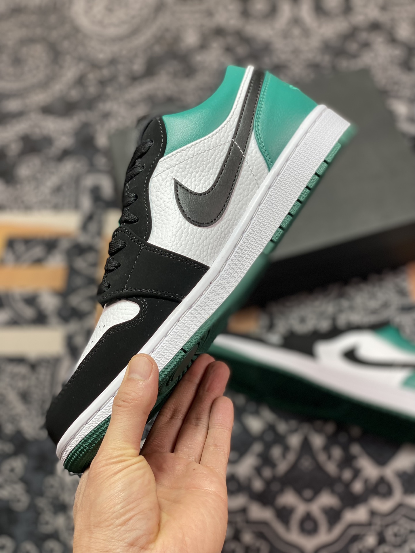 300 Air Jordan 1 Low AJ1乔1低帮文化篮球鞋 553558-113 黑绿脚趾