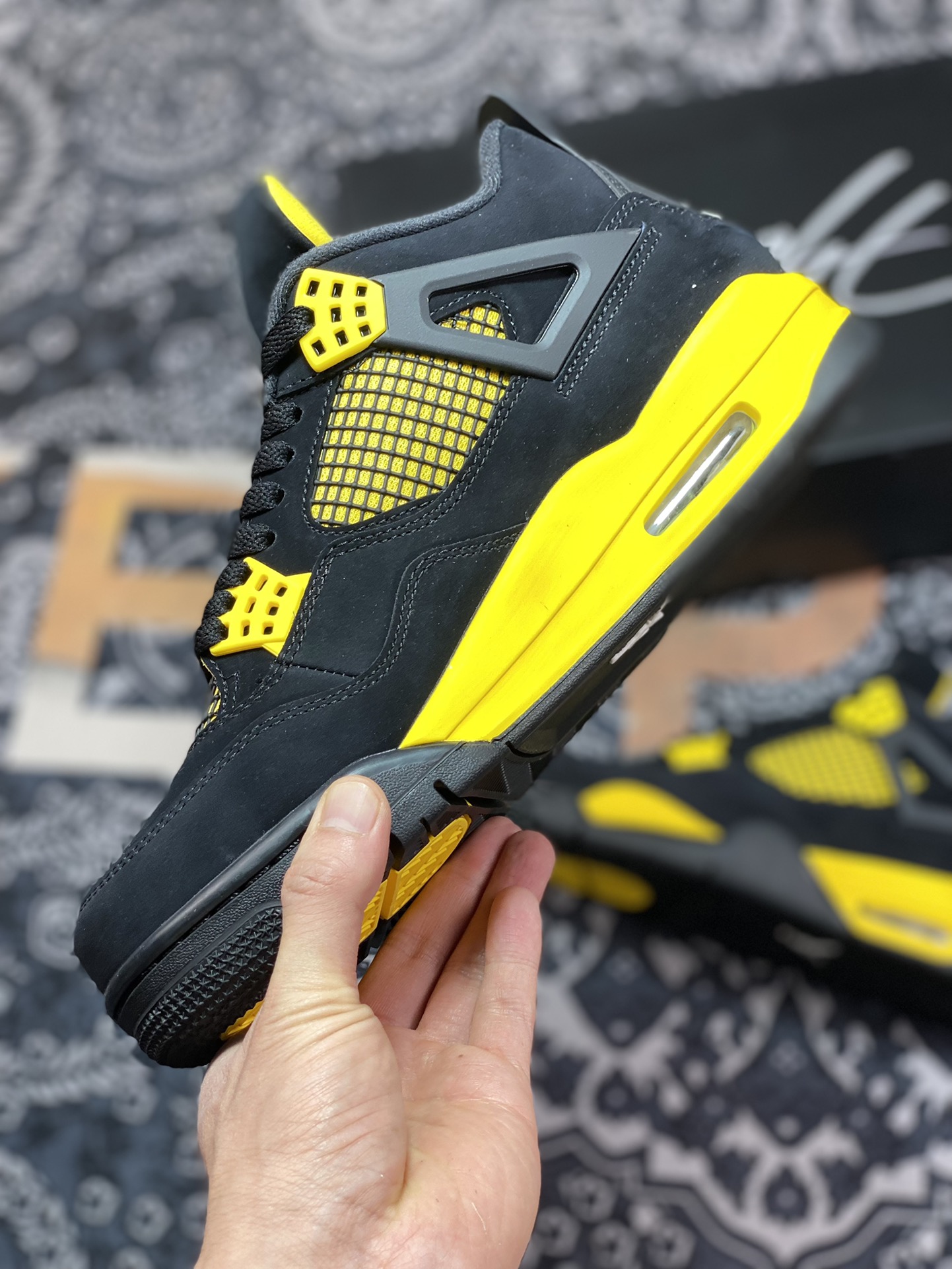 430 原装级别 Air Jordan 4 Retro ” Thunder ” AJ4 乔4 黑黄 雷神 男子文化篮球鞋 DH6927-017