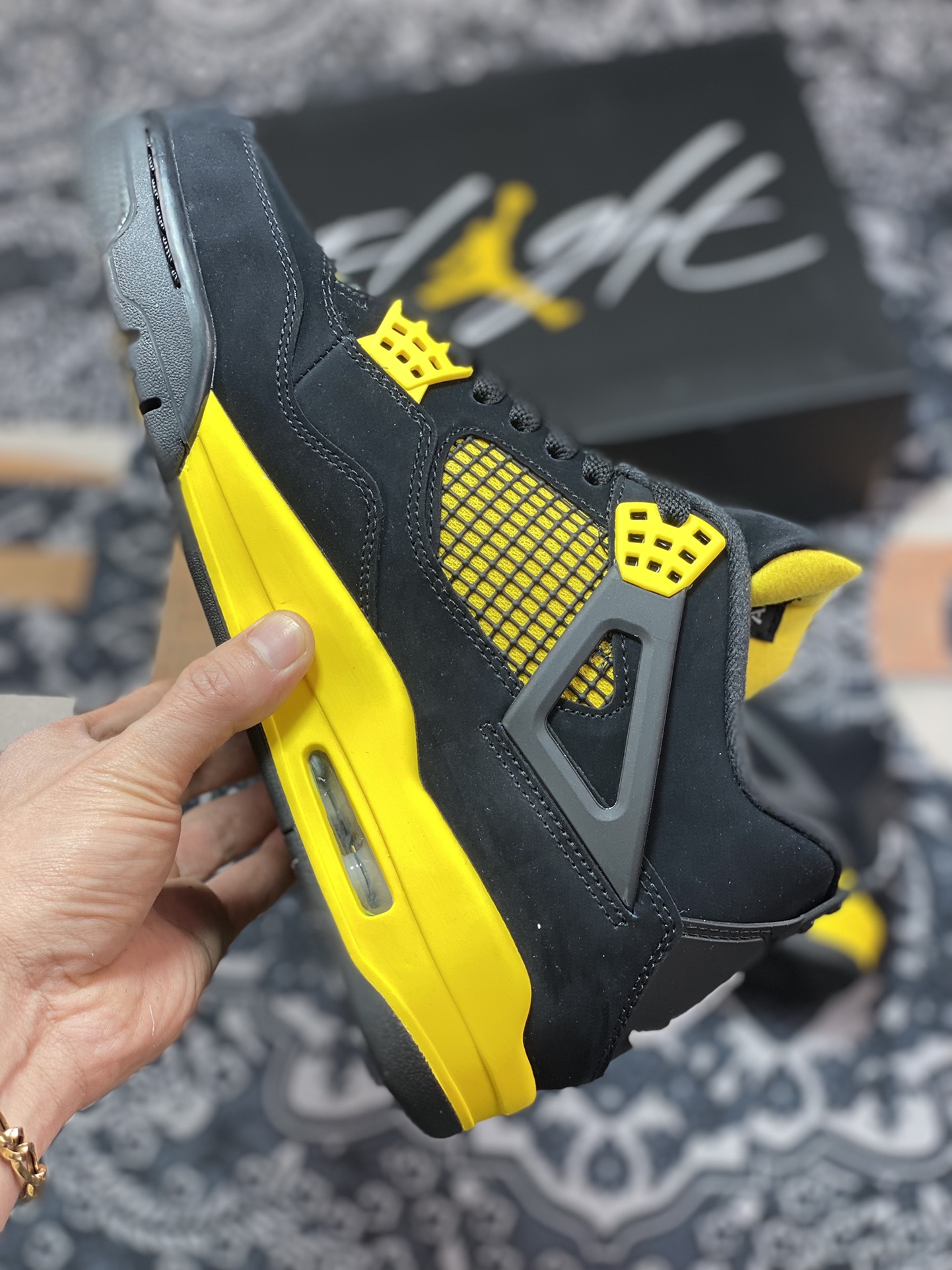 430 原装级别 Air Jordan 4 Retro ” Thunder ” AJ4 乔4 黑黄 雷神 男子文化篮球鞋 DH6927-017